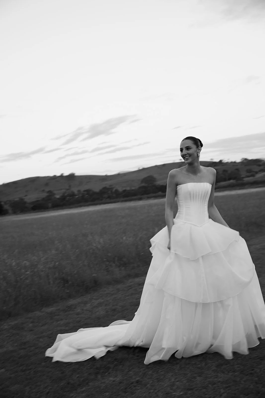 23528-20251114_Olivia+James_0103.jpg