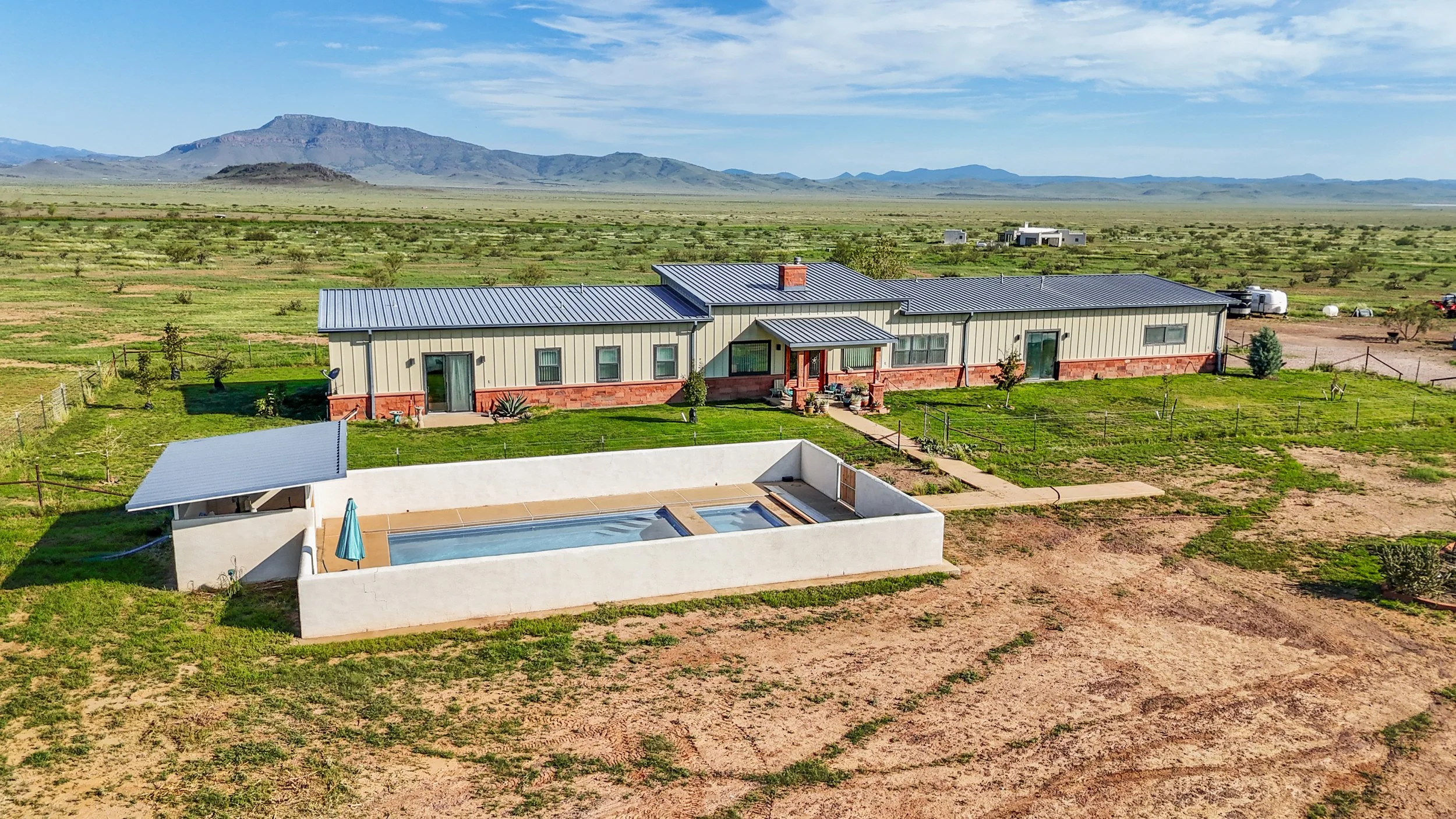 1_pool and front view.jpg