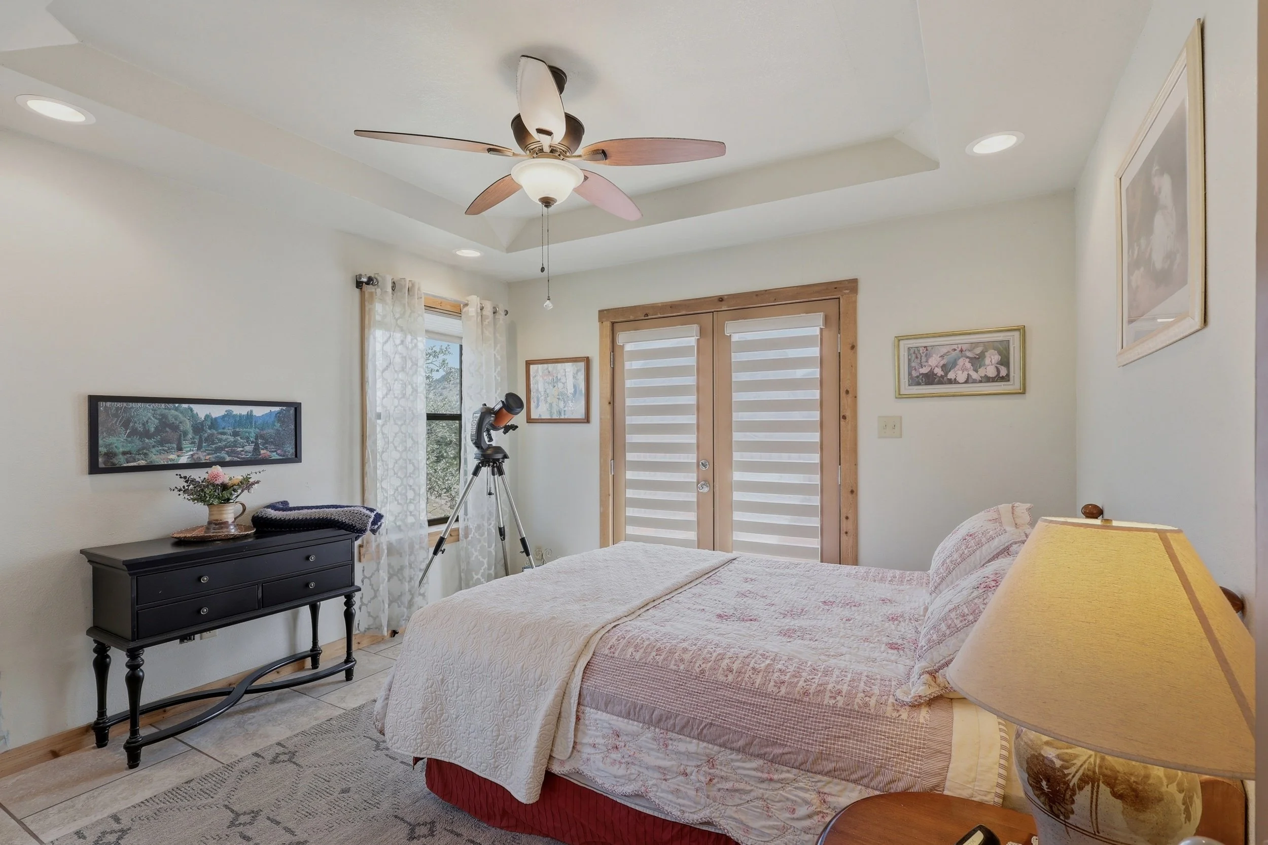 12_primary bedroom.jpg
