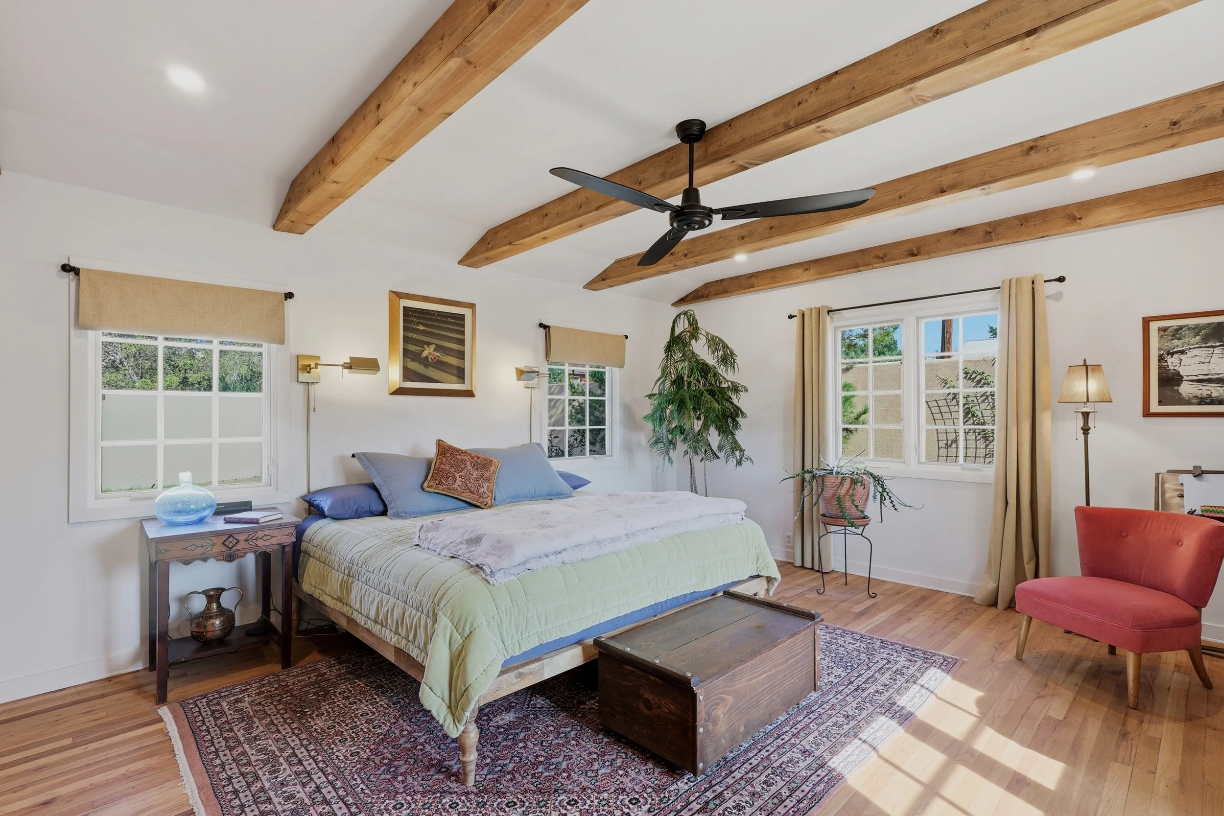 19_primary bedroom.jpg
