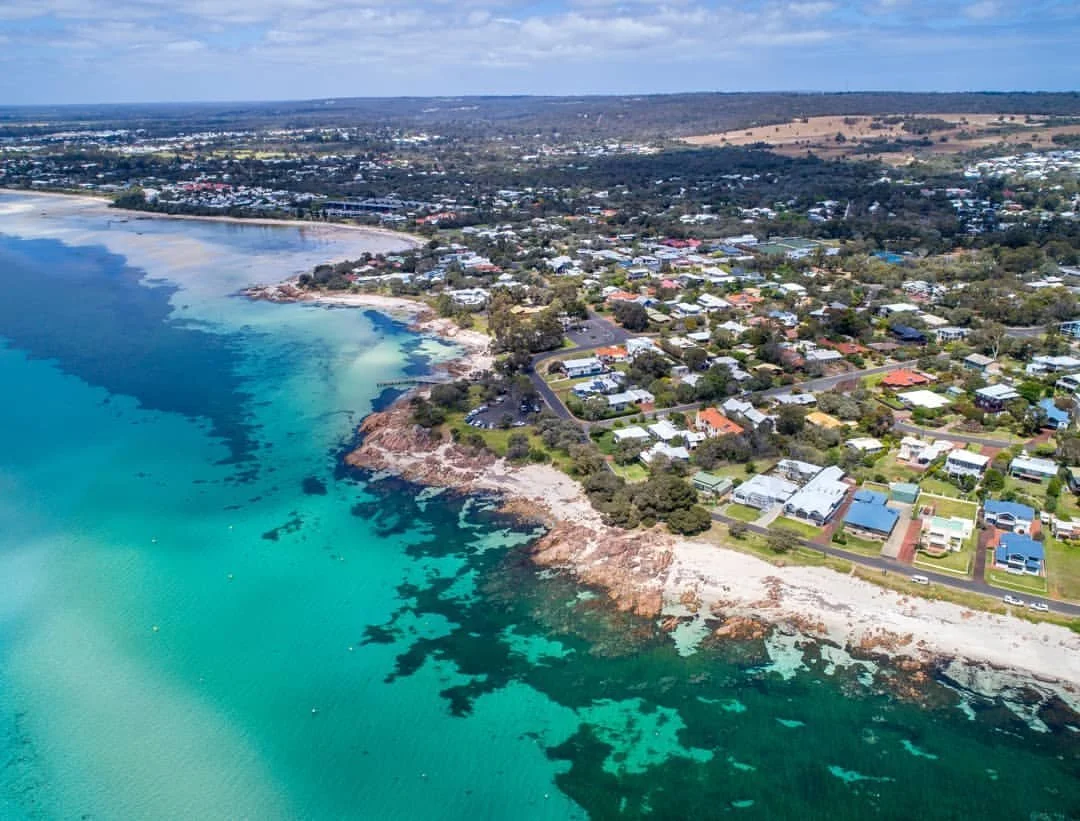 Geographe Bay doing what it does best.
Clear water, calm days, and the kind of lifestyle that never gets old.
