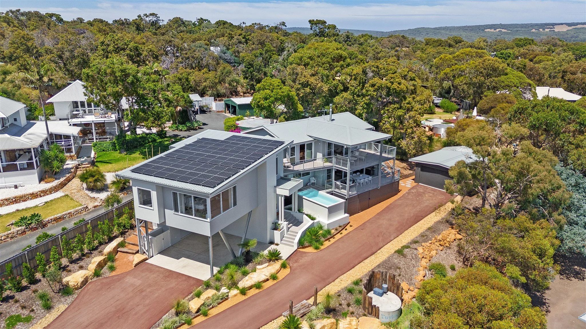 7 Otranto Close Eagle Bay-01.jpg