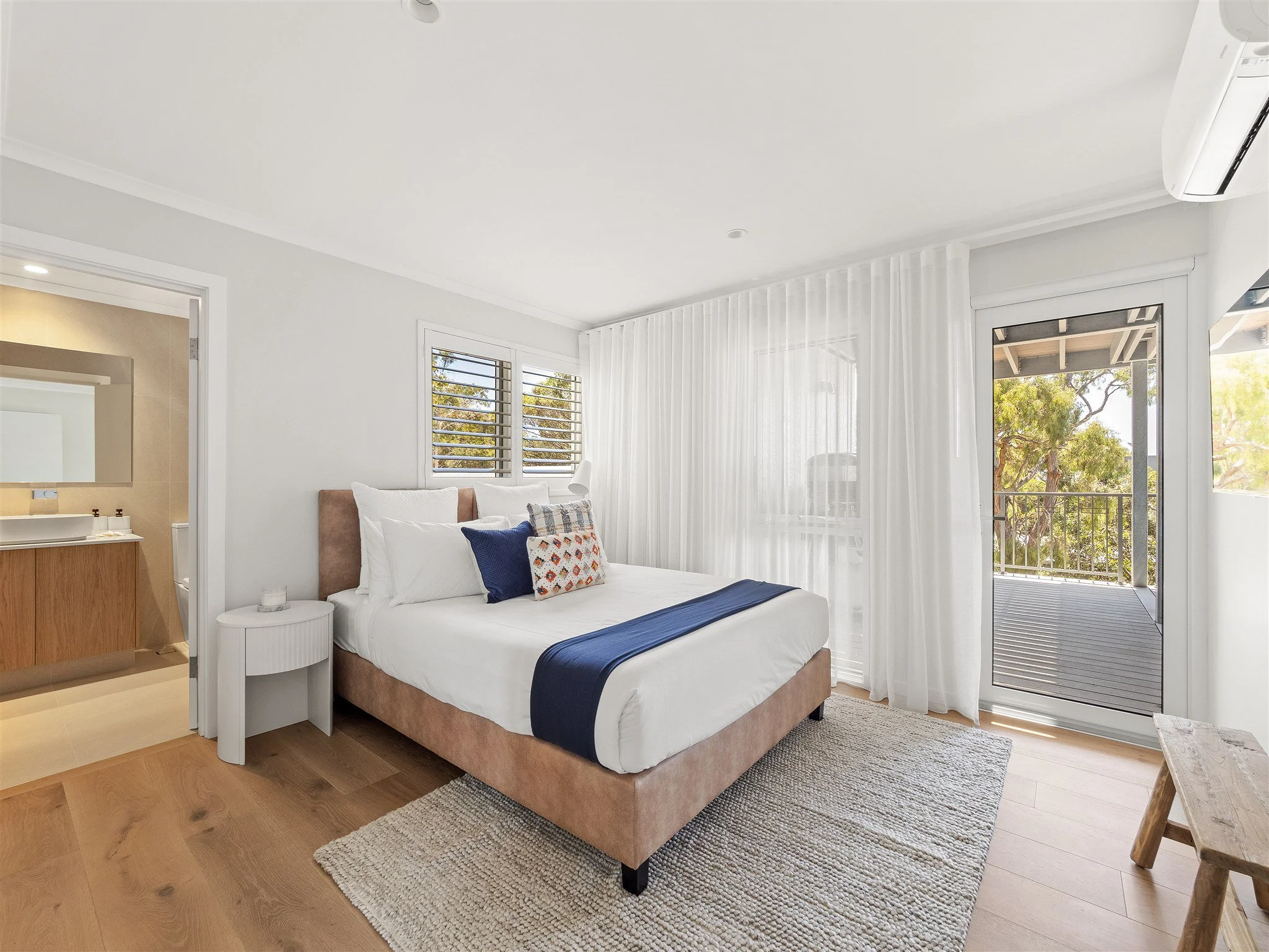 7 Otranto Close Eagle Bay-43.jpg