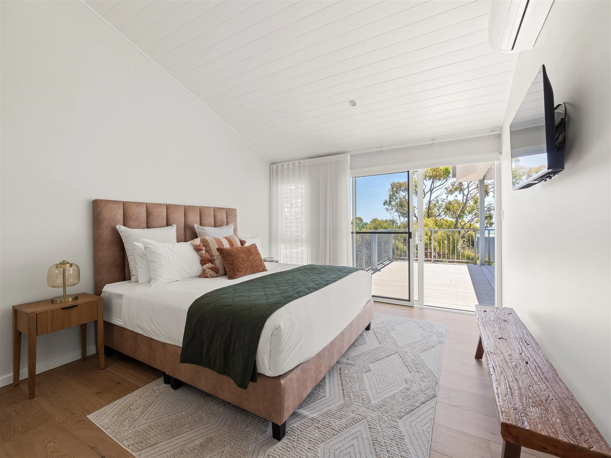 7 Otranto Close Eagle Bay-46.jpg