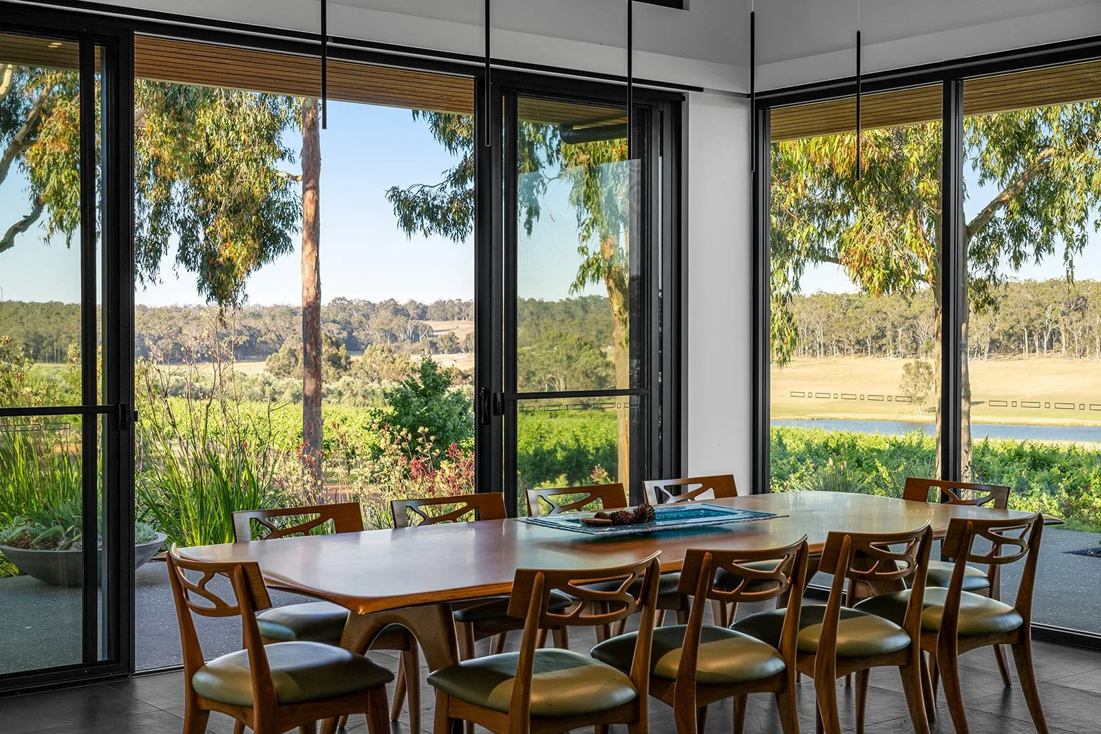 NA-PK-1065 Osmington-Internal-24-79-14.jpg