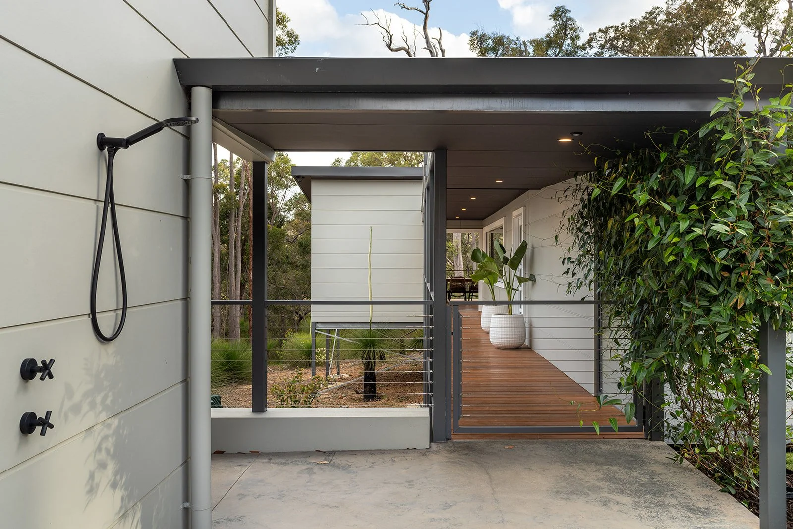 47 Burwood Lane-External-05.jpg