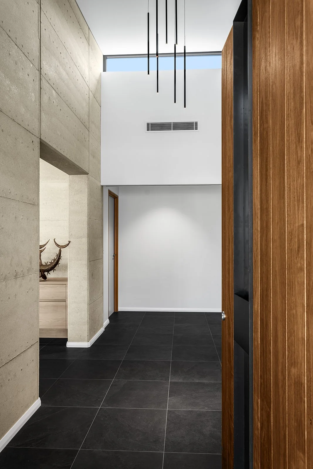 NA-PK-1065 Osmington-Internal Detail-24-79-2.jpg