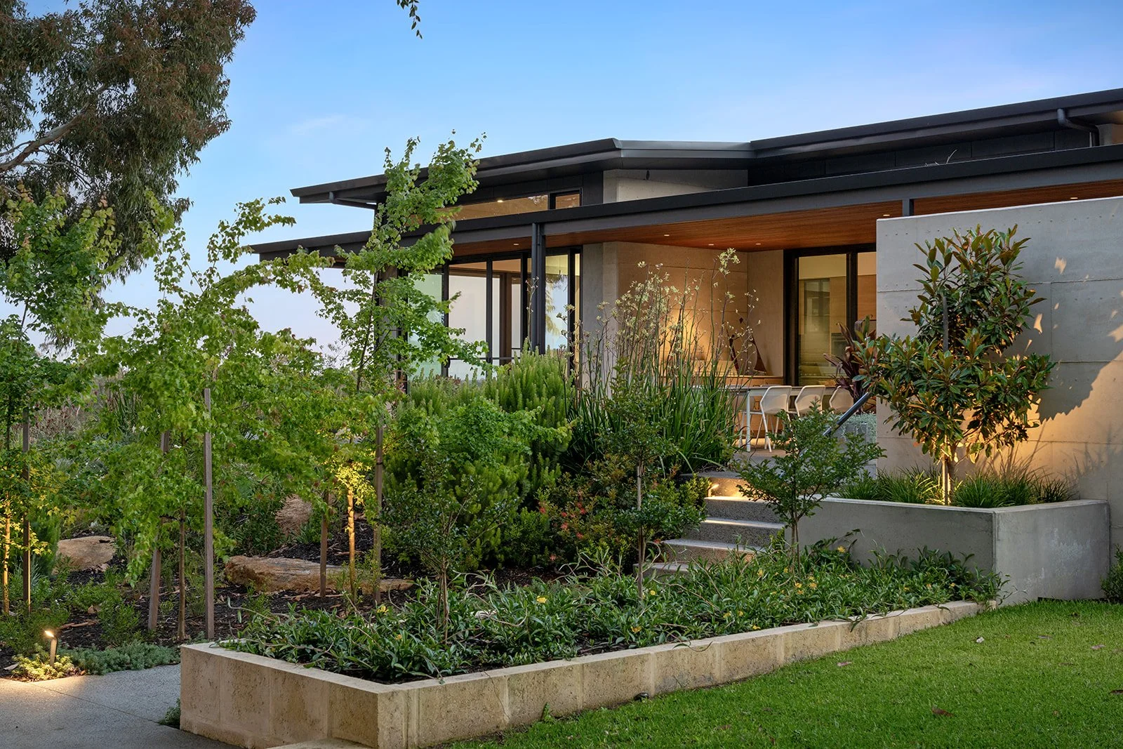 NA-PK-1065 Osmington-External Elevation-24-79-12.jpg