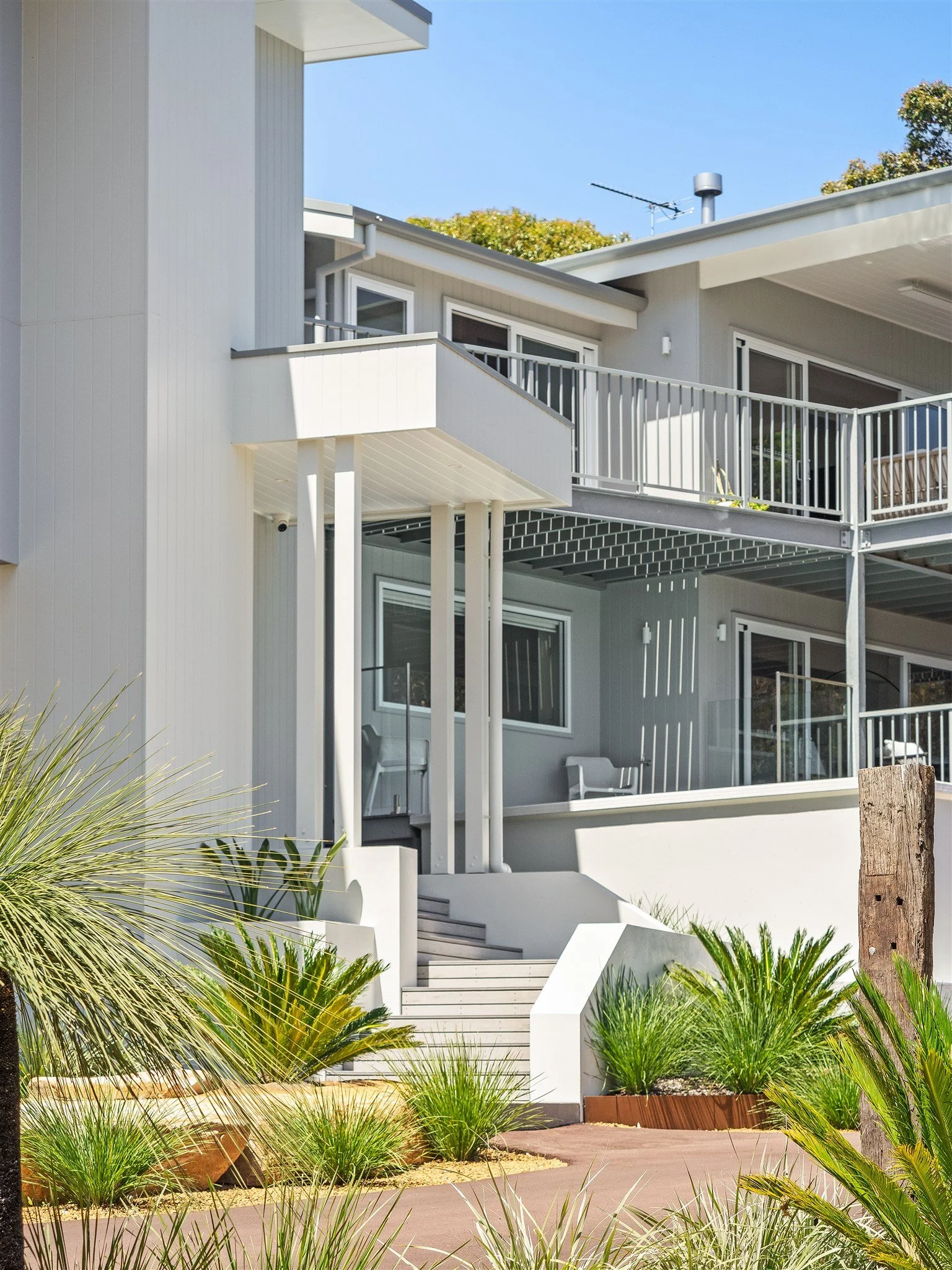 7 Otranto Close Eagle Bay-07.jpg