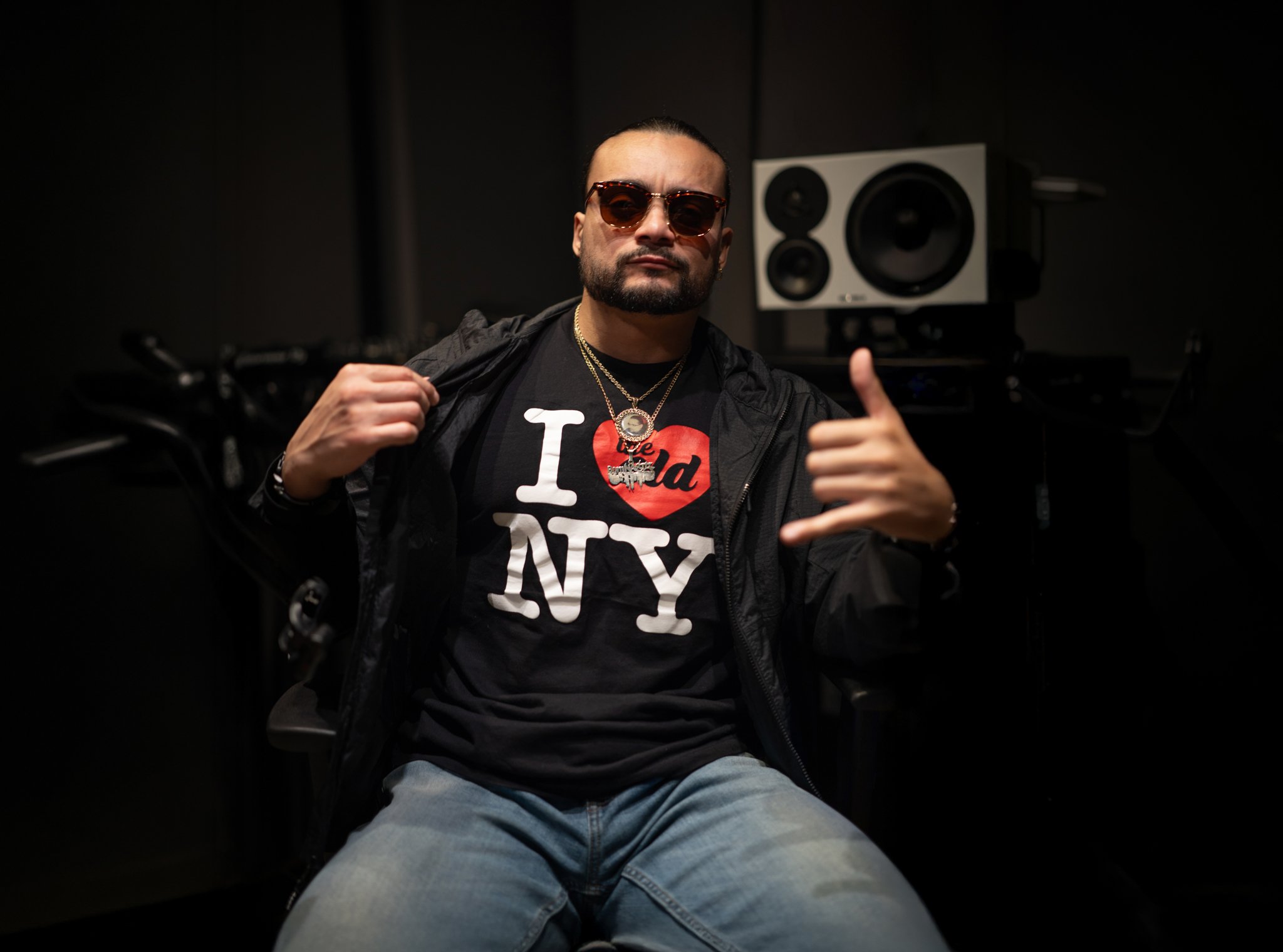 PORTAIT_.jpg 2-2.jpg