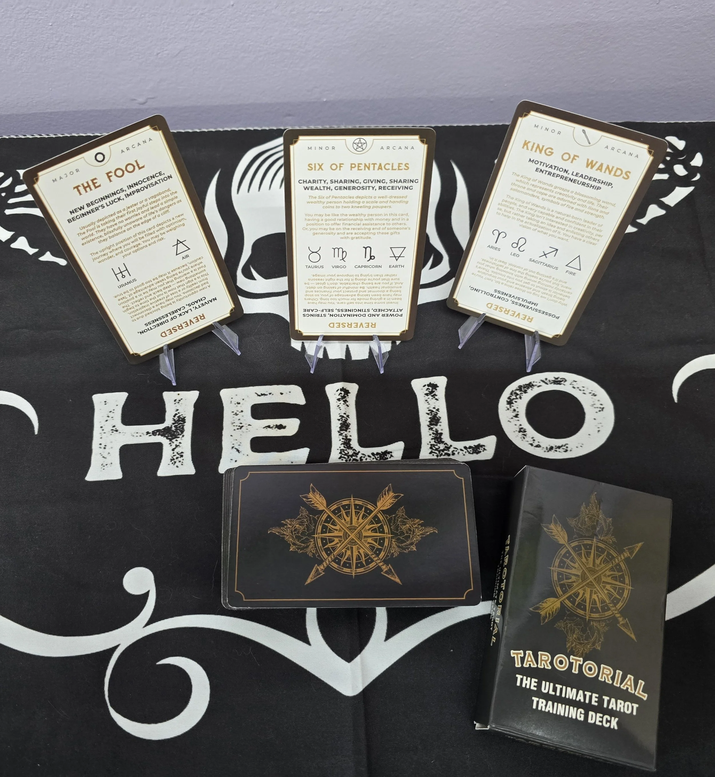 Tarotorial Beginner Tarot Deck