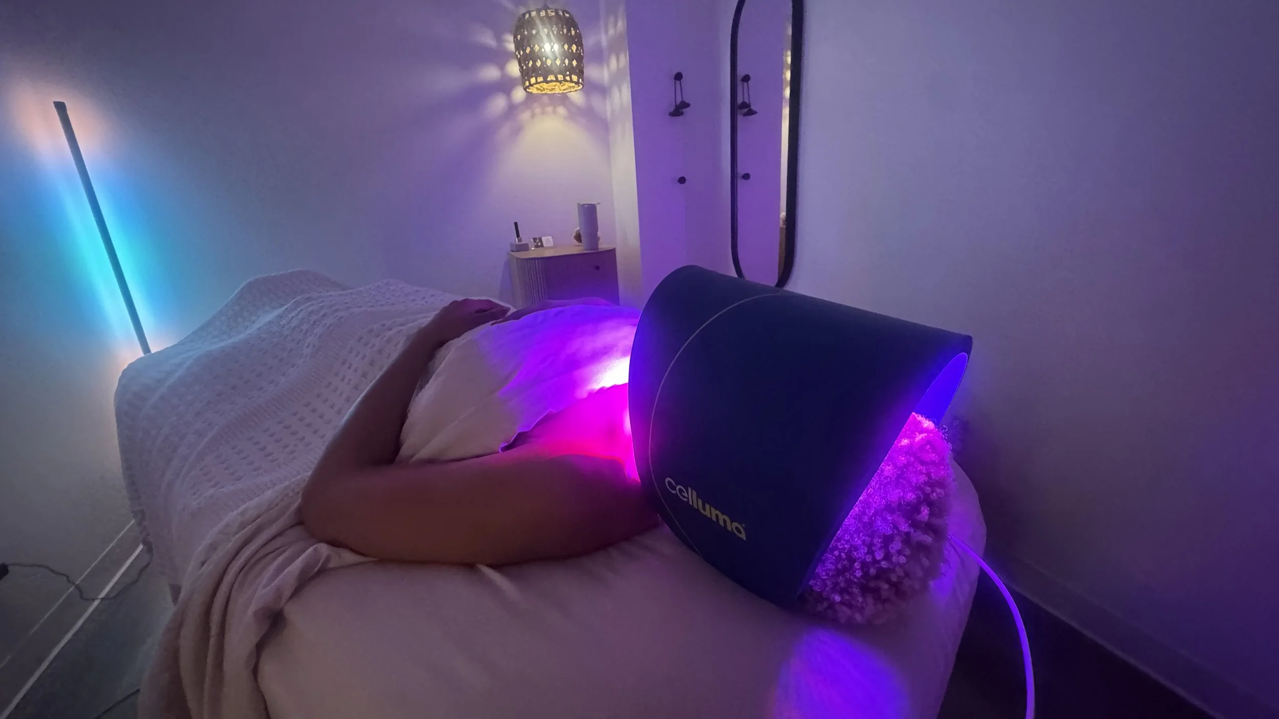 The Mitochondria Hack: Accelerating Sports Recovery with Cellular LED Light Therapy