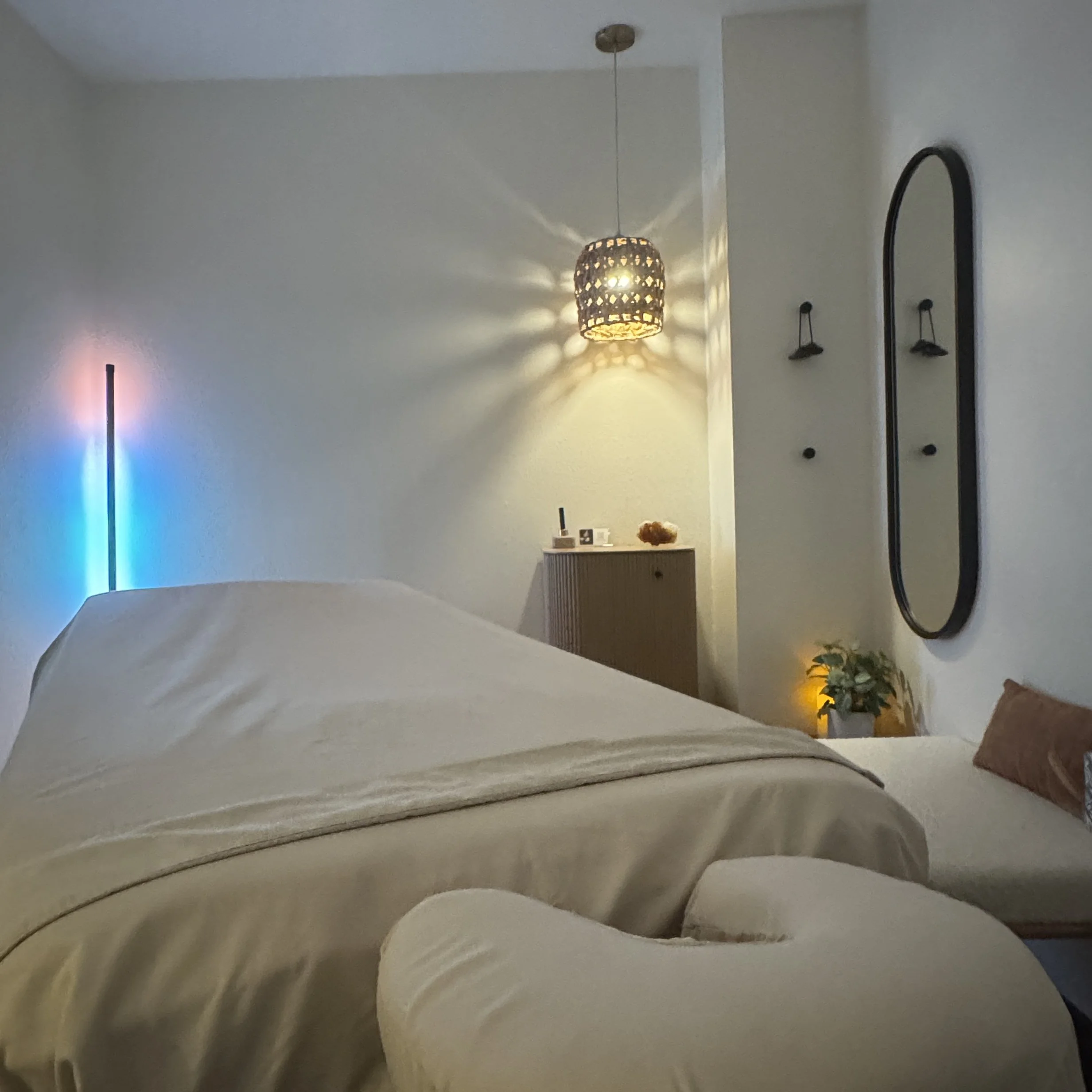 Beyond "Relaxation": The Neurological and Mechanical Reality of Decompressing Soft Tissue