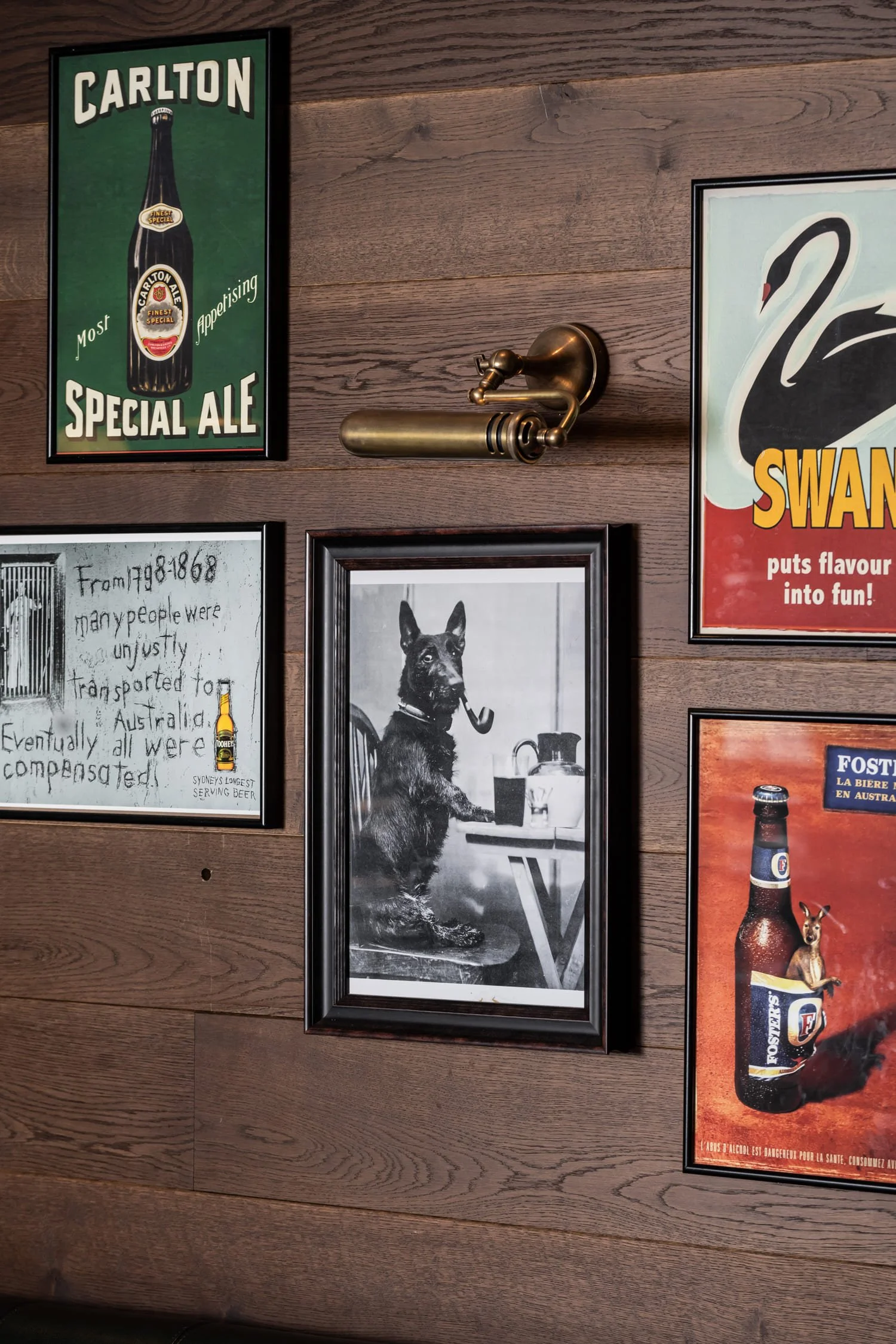 St Leonards Tav Inrerior prints on wall