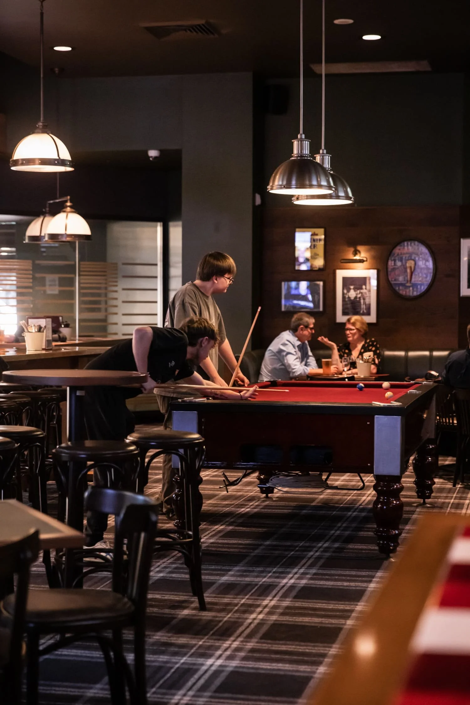 St Leonards Tav men playing pool