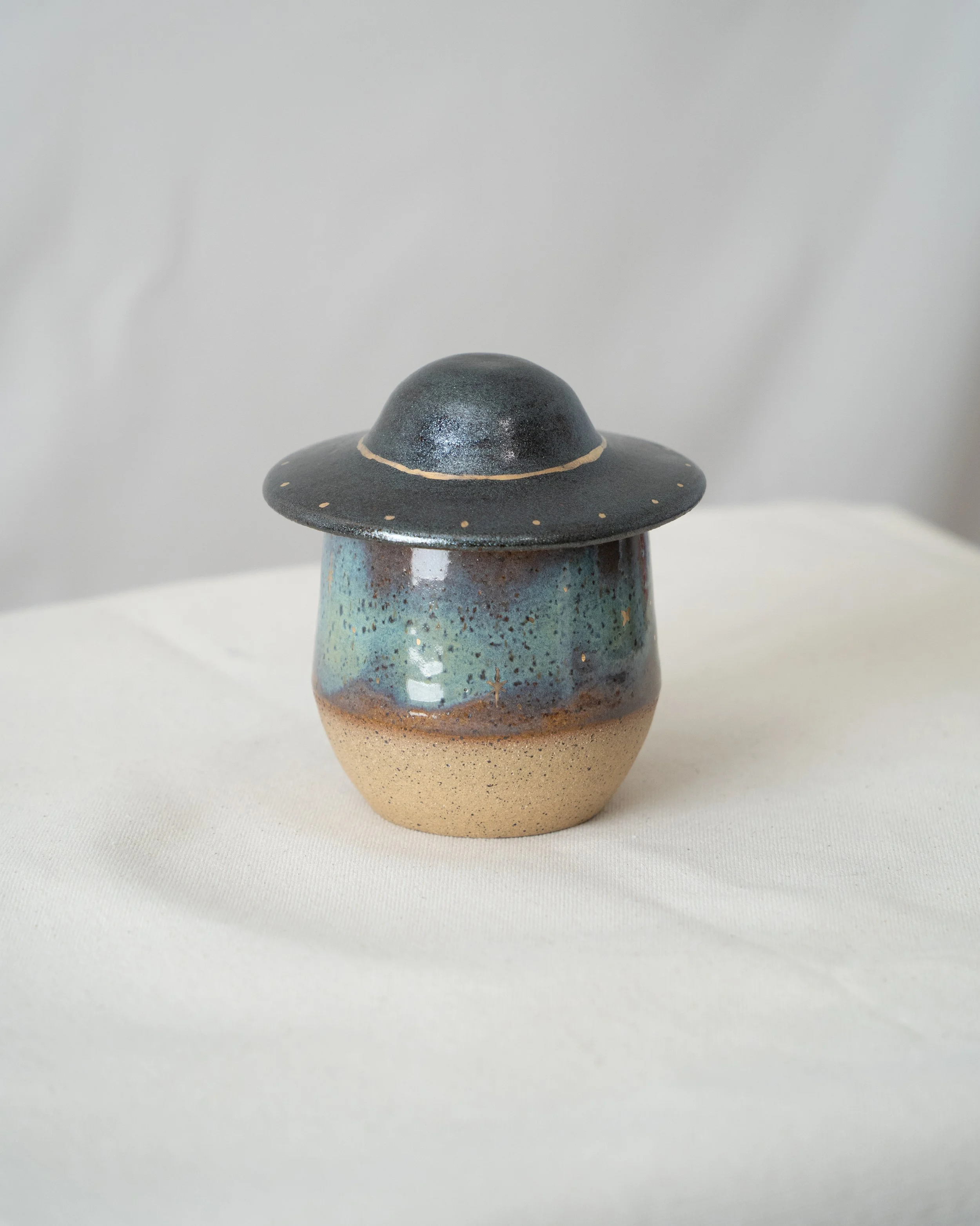 UFO_8_22-35.jpg