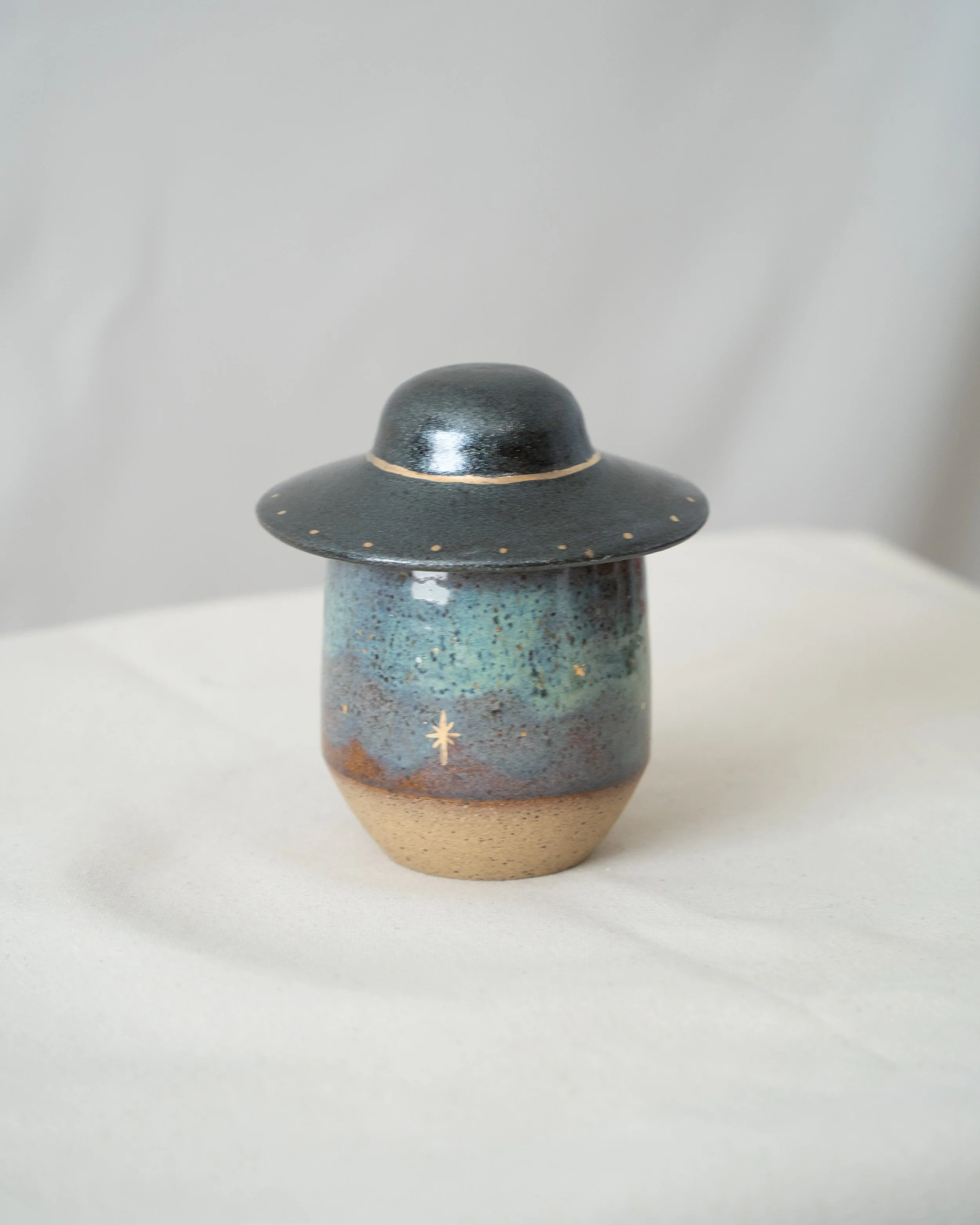 UFO_8_22-41.jpg
