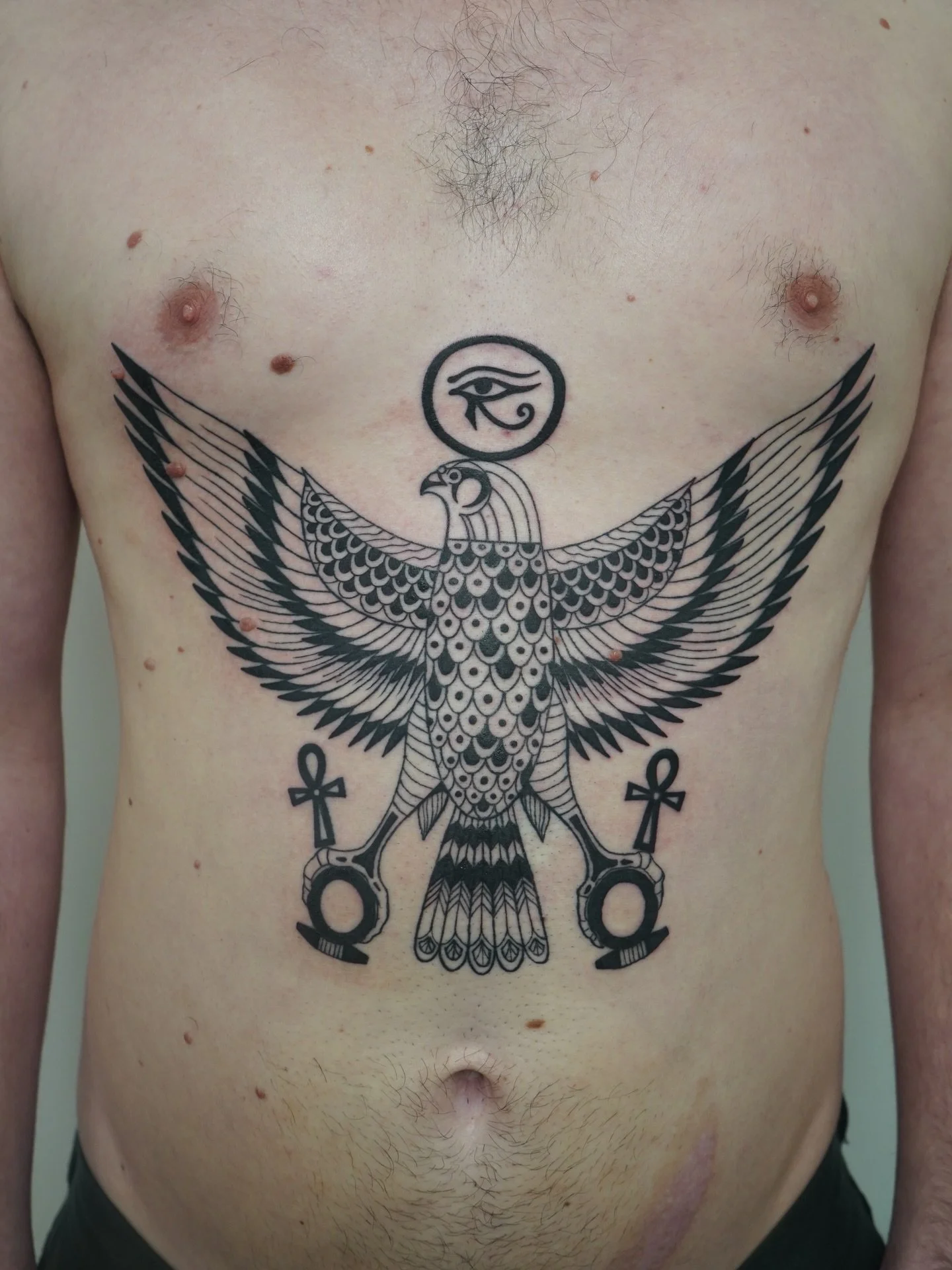 Timeless linework with strength behind it. 🦅✨
Tattooed by @rebeccabettz 

#MorningGloryTattoo #TattooShop #BoldLinework #BlackworkTattoo #LineworkTattoo