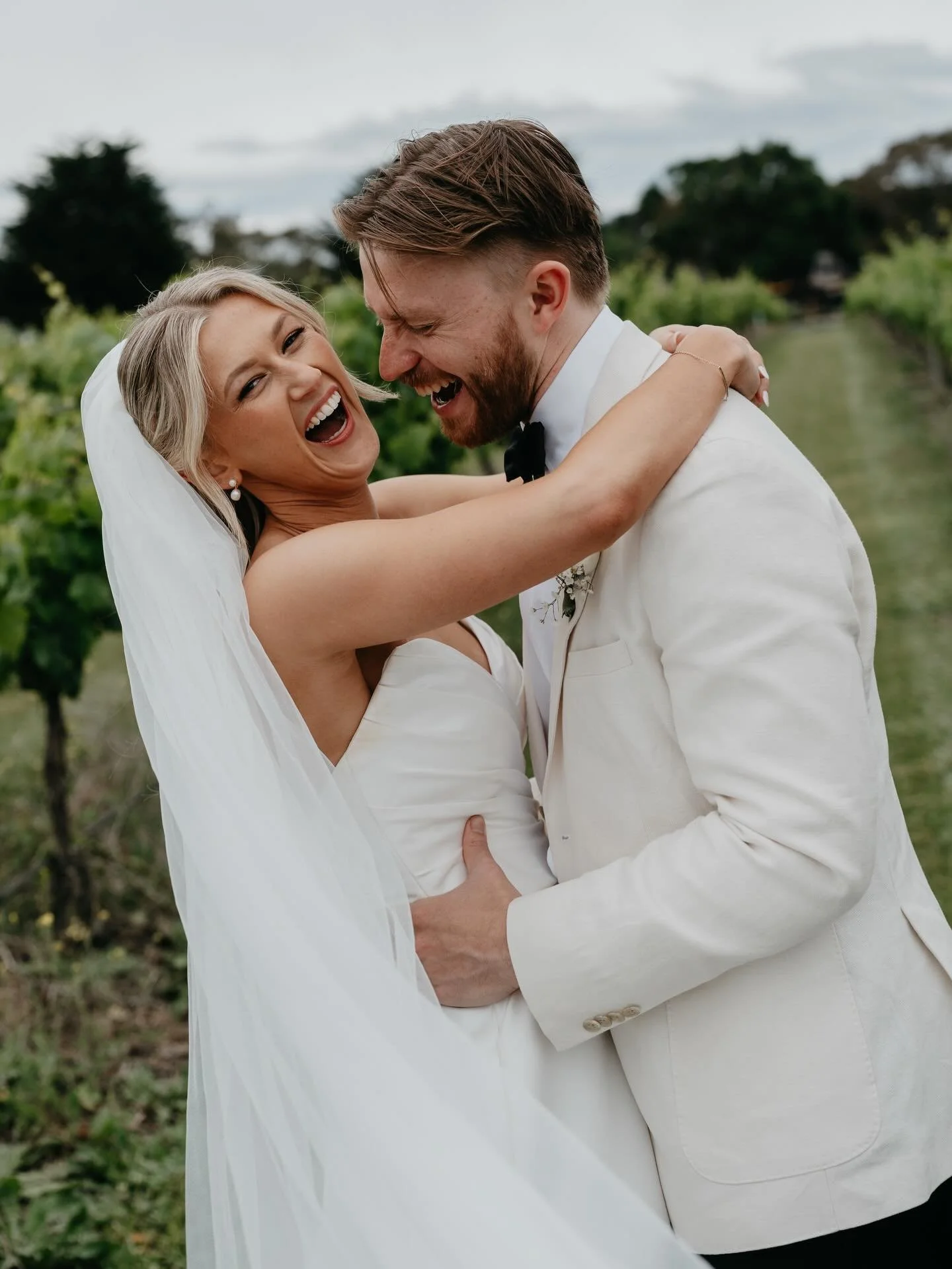 A Friday well spent at @scotchmanshill winery in Geelong with Abbey &amp; Andy 🤍✨

#geelongweddingphotographer #geelong #wedding #melbourneweddingphotography
#scotchmanshill #geelongwedding