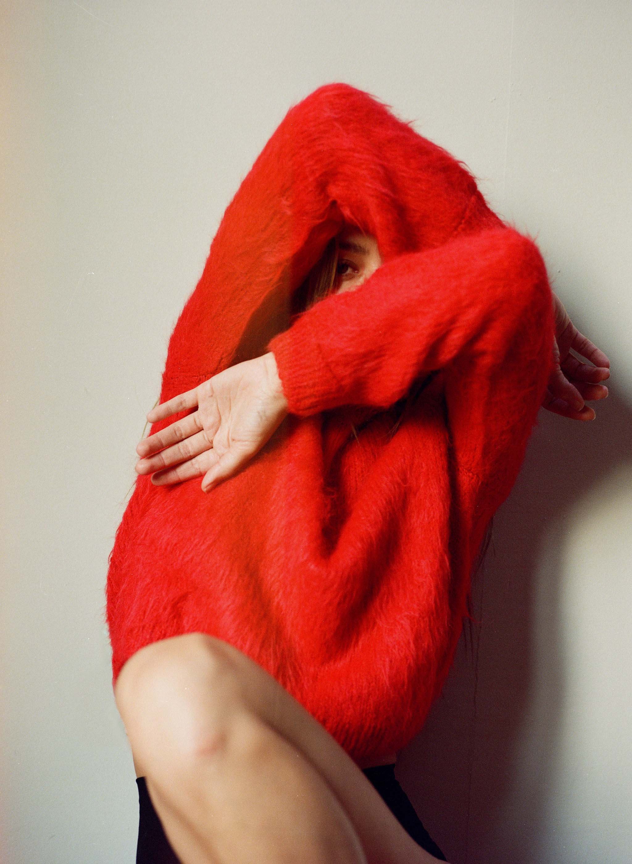 Maria Stanley Darion Leigh Ryan pullover piquillo 12.jpg