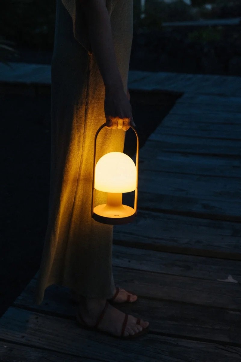 marset-lr-followme-night-801x1200.jpeg