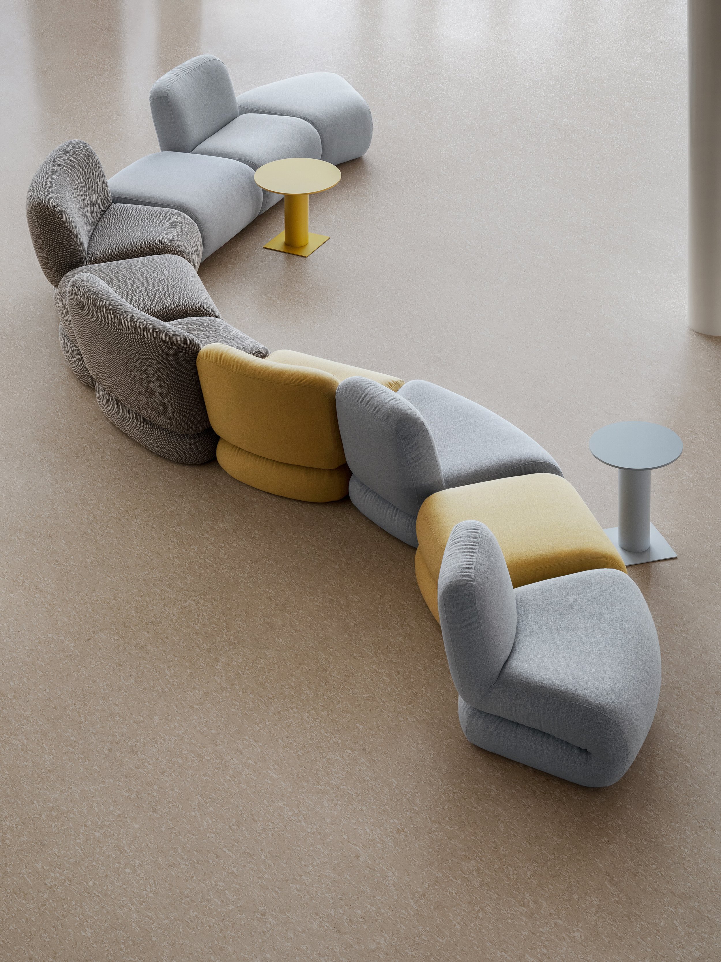 Lammhults_Bau_modularseating_lightblue_grey_yellow_Ciao_table_yellow_lightblue_e02.jpeg