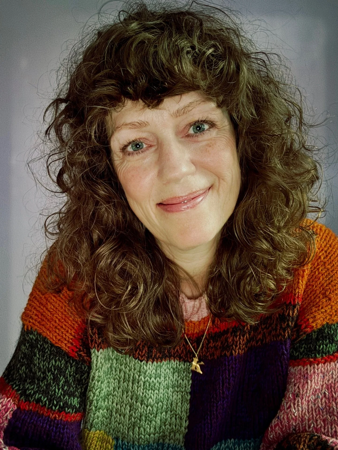 Vidste du, at et uforl&oslash;st barndomstraume kan have magten over din hverdag? 

Det kan v&aelig;re, at du reagerer som 8-&aring;rige dig, n&aring;r du er i konflikt med din partner? Eller m&aring;ske har du sv&aelig;rt ved at rumme dit barns neds