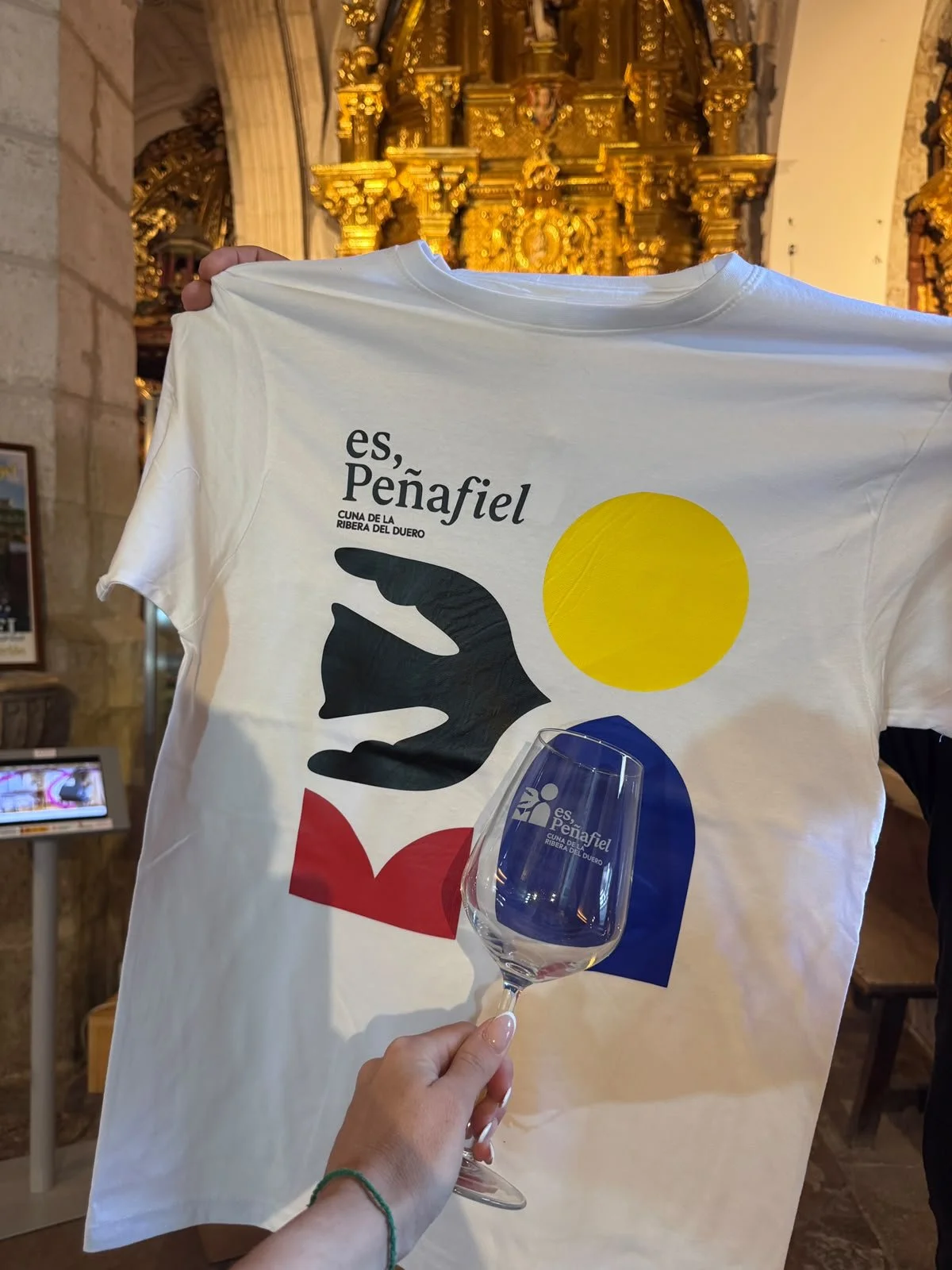 Hazte con tu camiseta y tu copa es,Peñafiel