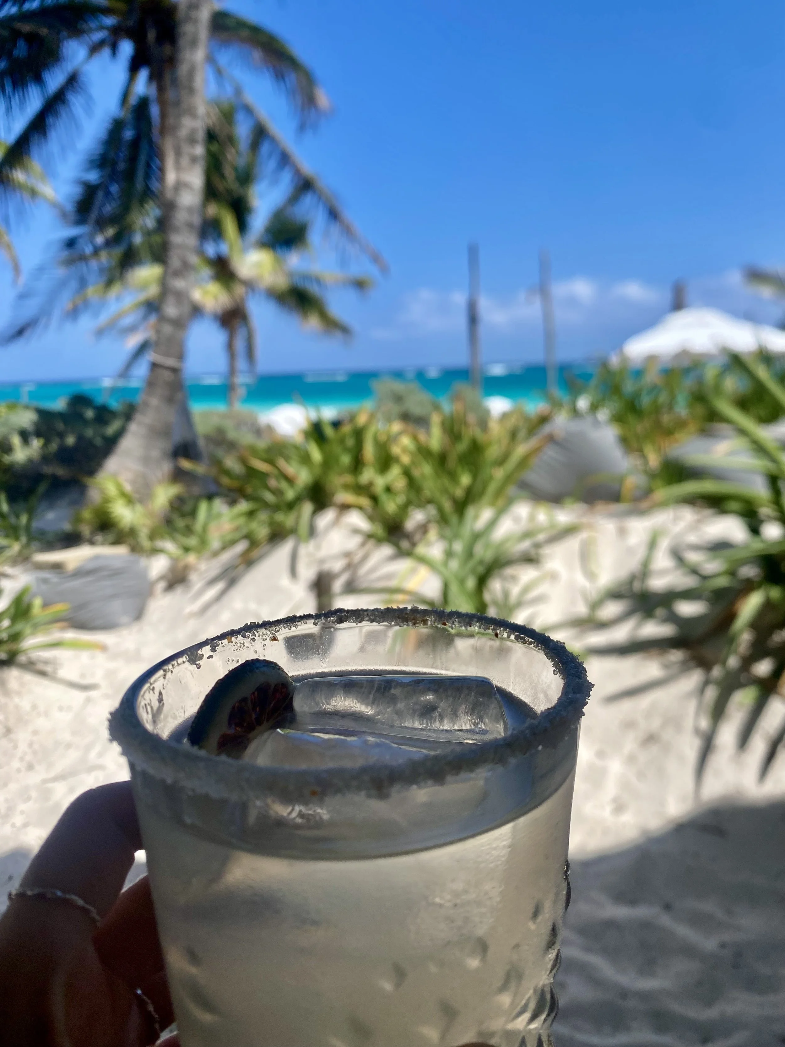 Ausgezeichnete Margaritas im Cinco Beach Club 