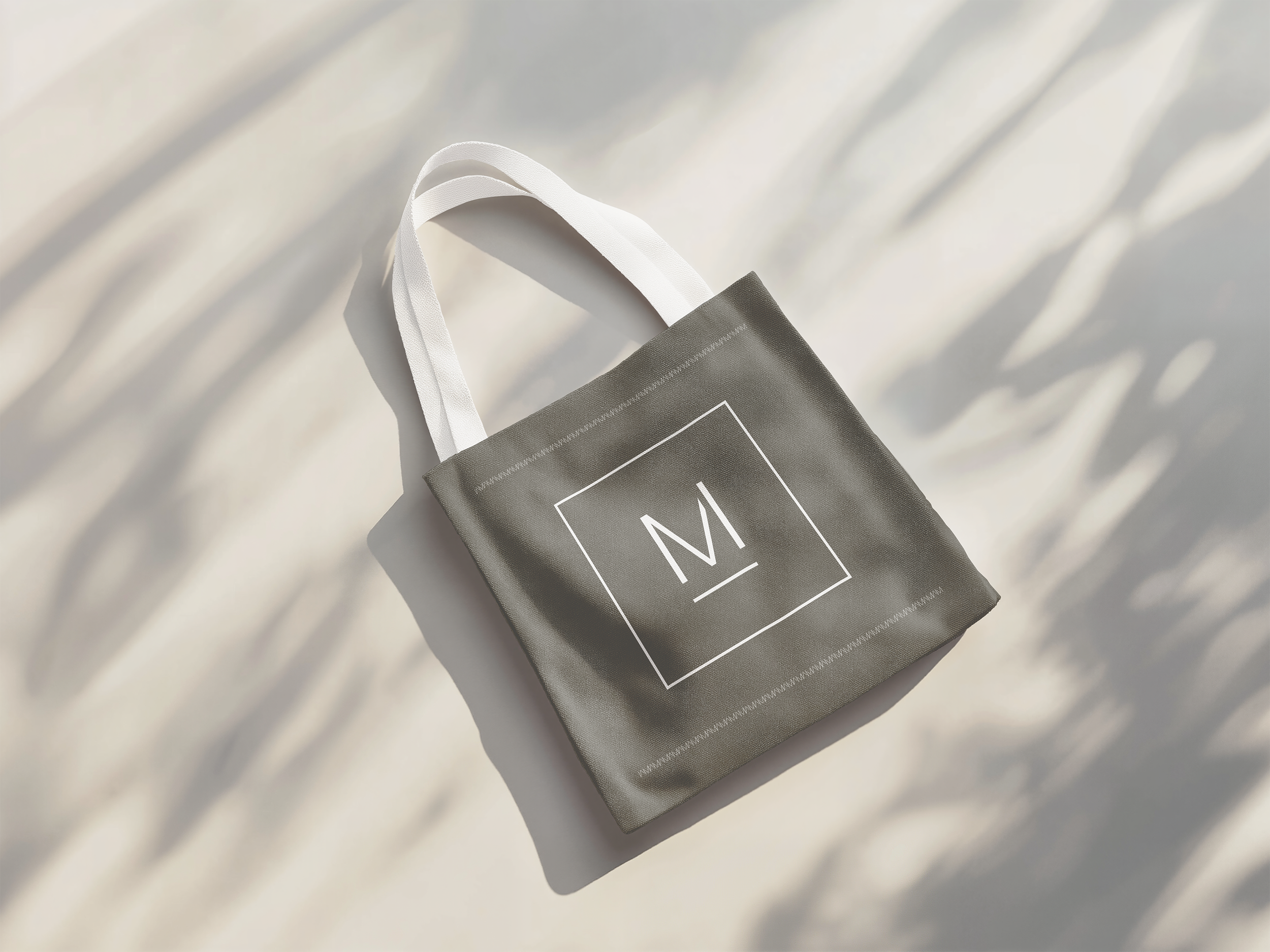 milola tote mopck up.png