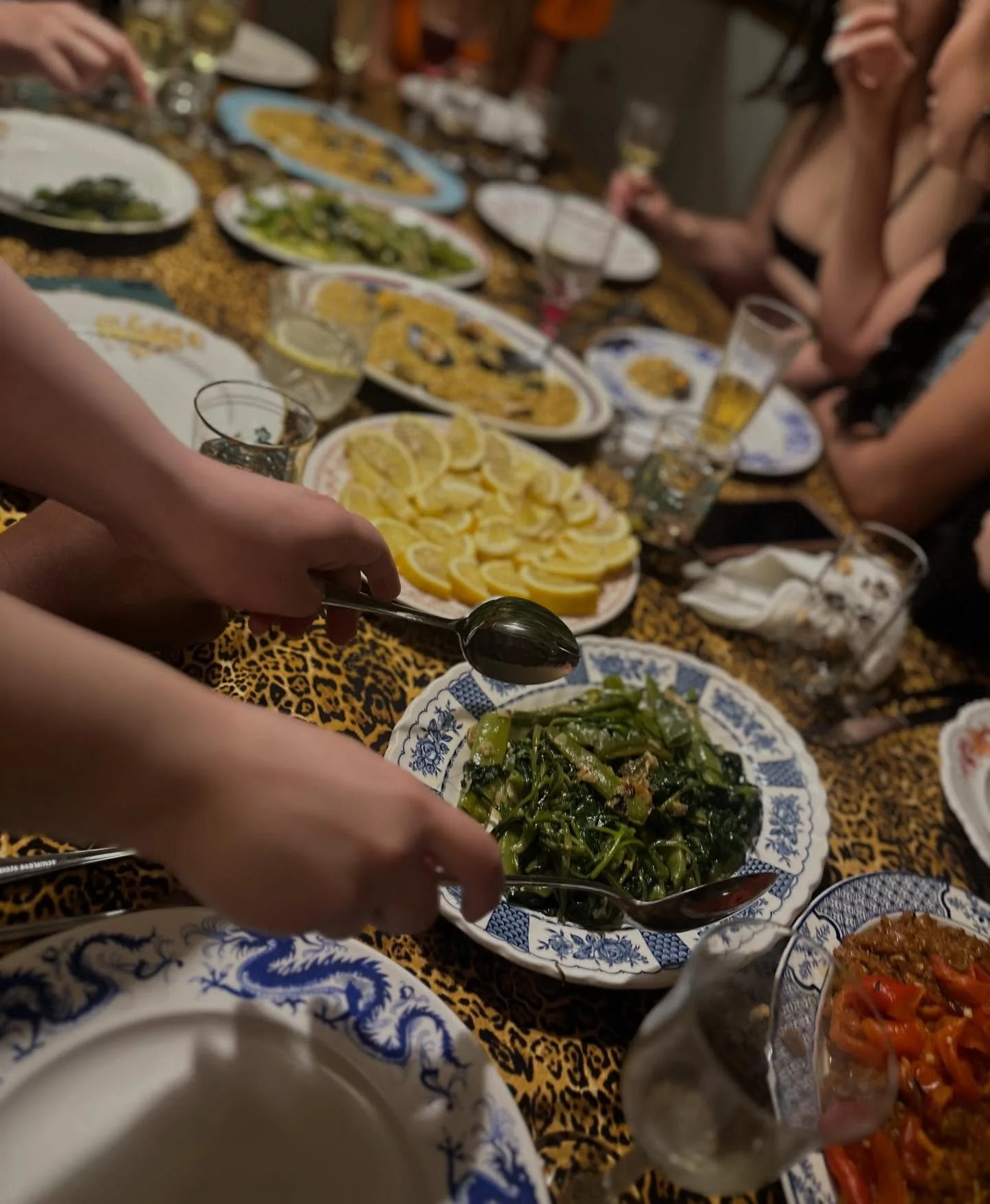 Dinner with friends. Copious wine, good food,
lively conversation, and even a live music interlude. Menu was (to the best of memory) Corn butter with cornbread Madeline&rsquo;s (divine), mussel risotto, stuffed squash, and an extremely suggestive sal