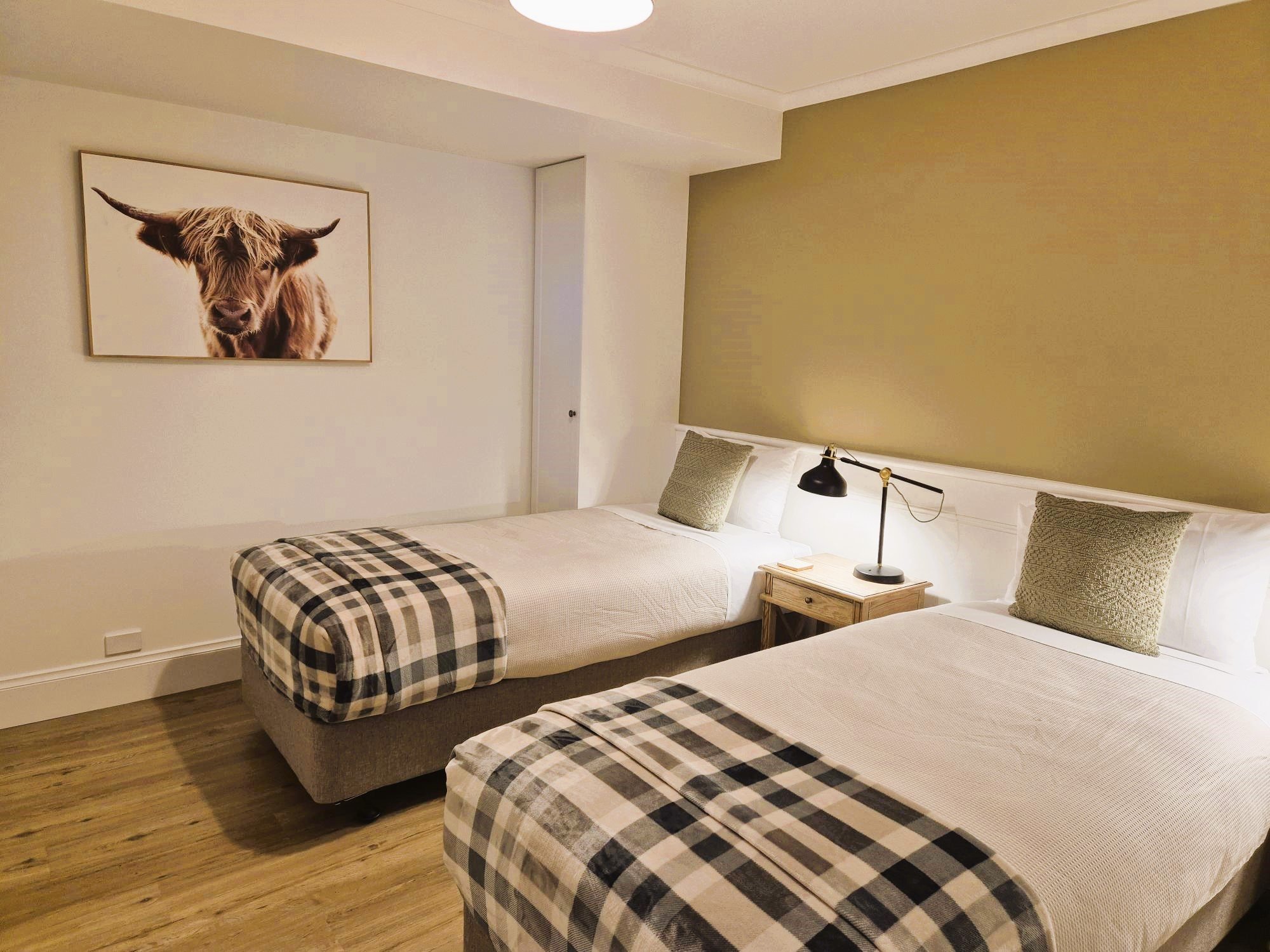 Flora Studio No.1 at Scenic Marysville located on the ground floor has a second bedroom with two single beds. For a small fee, they can be joined to create a king-bed, if required.