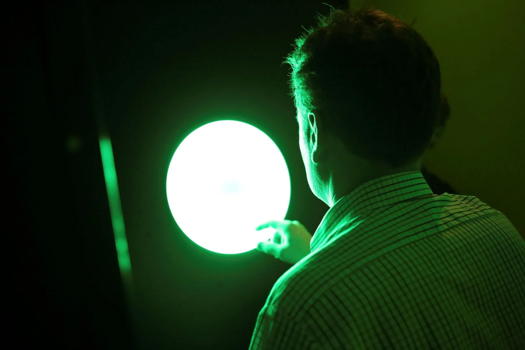 Memory: En av 30 aktiviteter på Teamfabriken Malmö. Här ska ni upprepa en sekvens som spelas upp, med ljus och musik. 