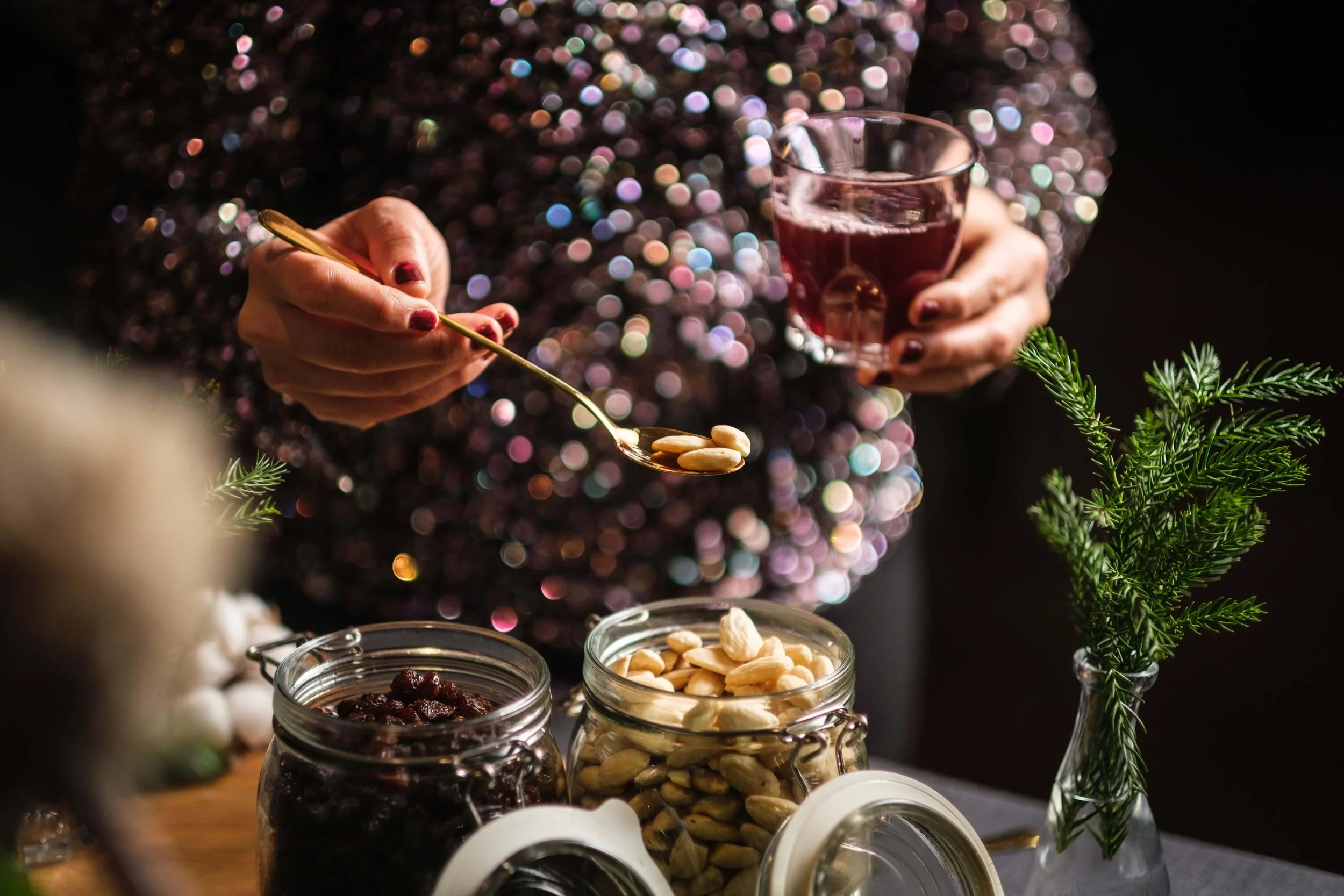 Låt ert julbord bli en succé med våra roliga aktiviteter