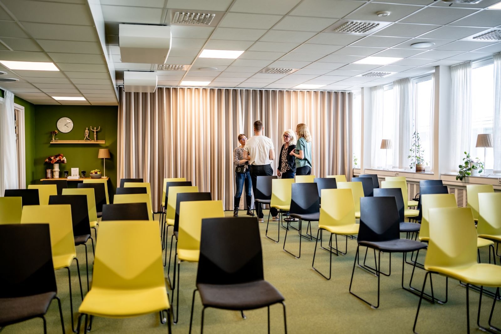 KONFERENSLOKAL
Konferenslokaler för upp till 120 personer