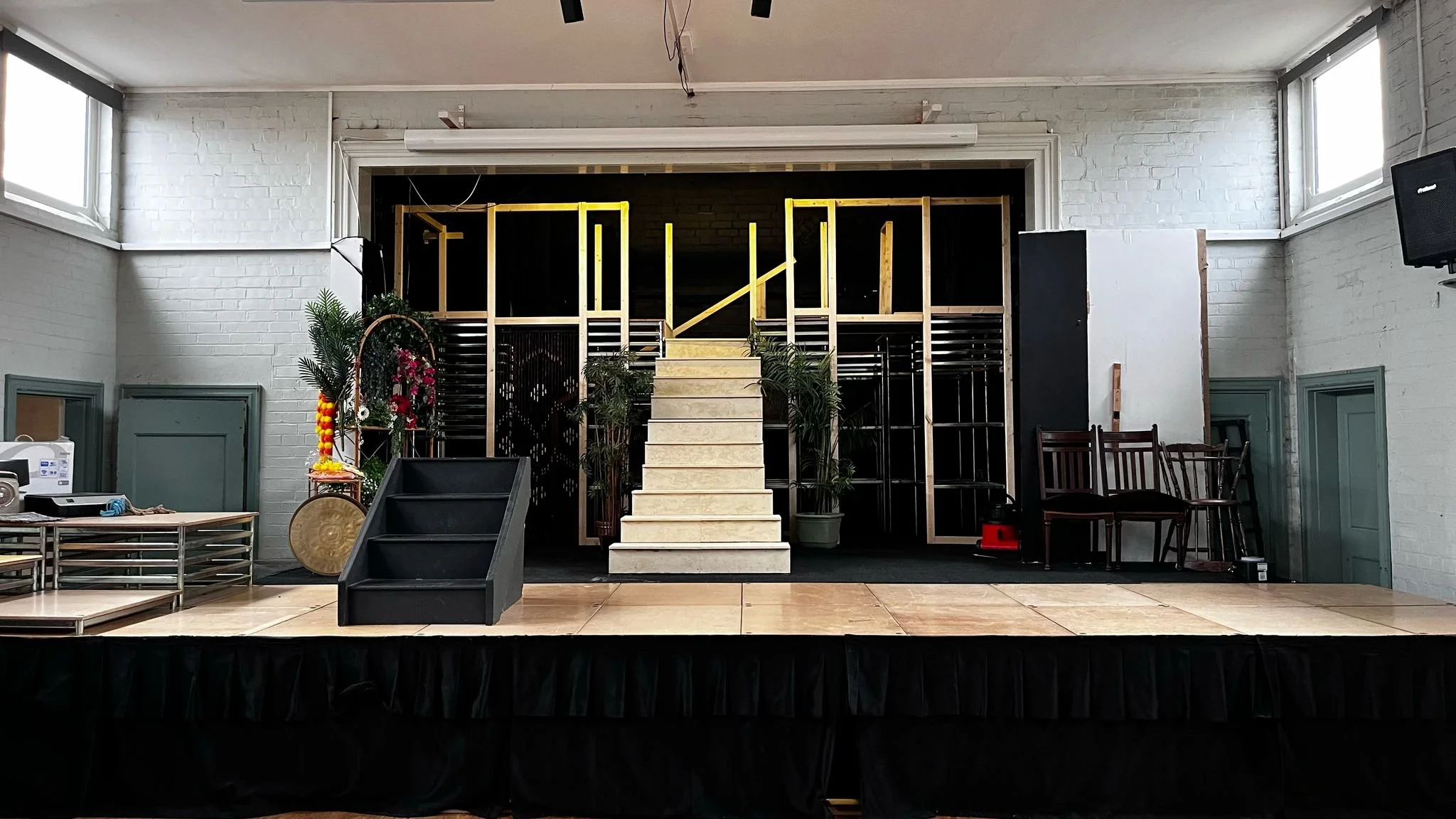 building a frame for a set design