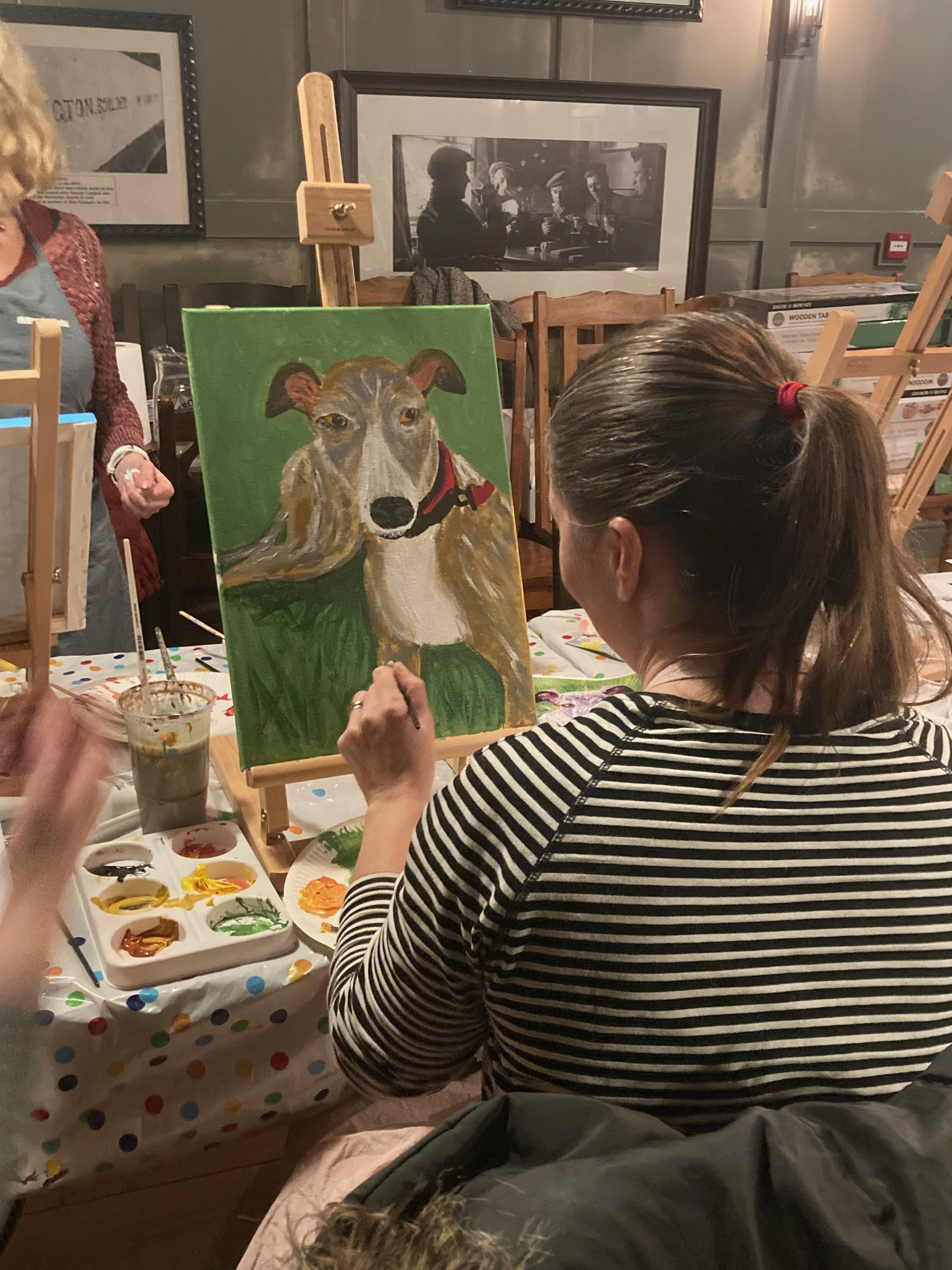 Arty-party-class-Enderby-Leicester-hayley-stokes-dogs