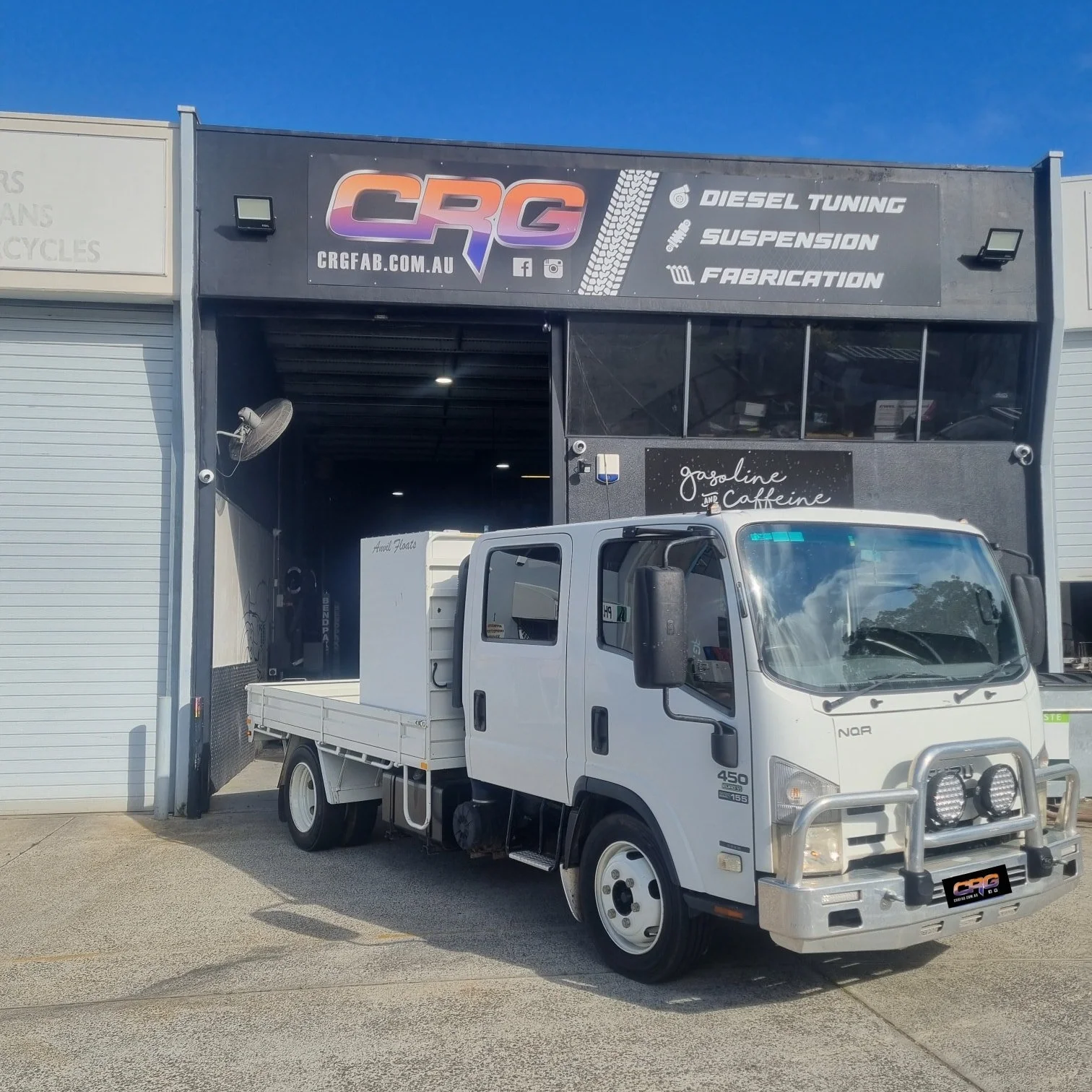 Needing more horses for towing the Horsies

Isuzu NQR 450 towing a fifth wheeler.. Slowly up the Hills, came in for some more power. 

🙄Standard power was 131hp
😐Standard torque 434 nm
 
😀Tuned power 190hp 45% more  power 
😲Tuned torque 664nm  th