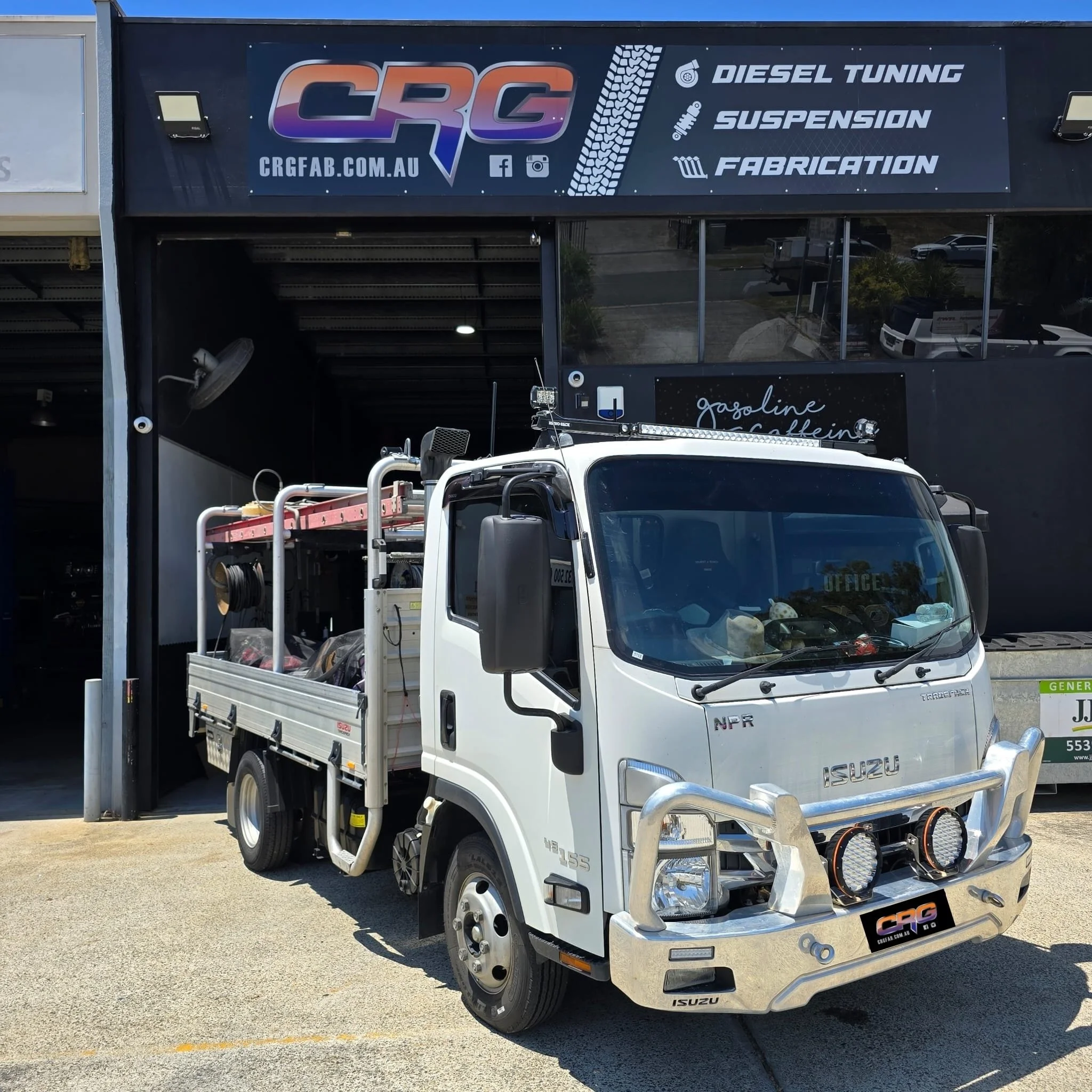 Tuned May last year. More upgrades yesterday. 
Stage 1 to stage 2 if you want to think of it that way. 

Isuzu NPR manual tuned may 2025
Completely standard. 

🙄Standard power was 101hp horse power
😐Standard torque 405nm of torque

😀Tuned power 19