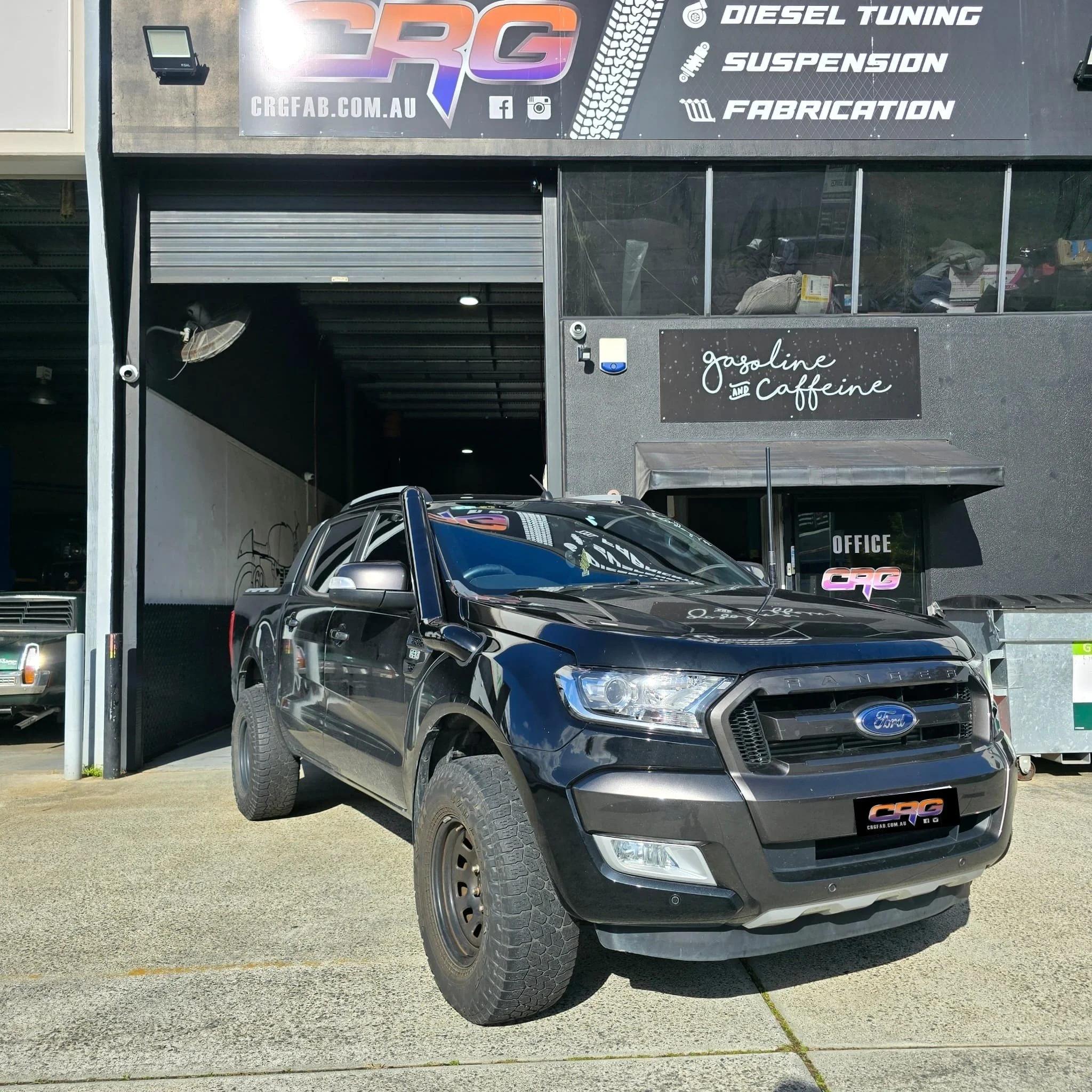 Big block Ranger PX 3.2litre.

Big engine small turbo. 
Big improvements in engine response and driveability with nearly 200nm more torque as the turbo spools

🙄Stock power was 139hp horse power
😐Stock  torque 332nm of torque

😳CRG Tuned power 185