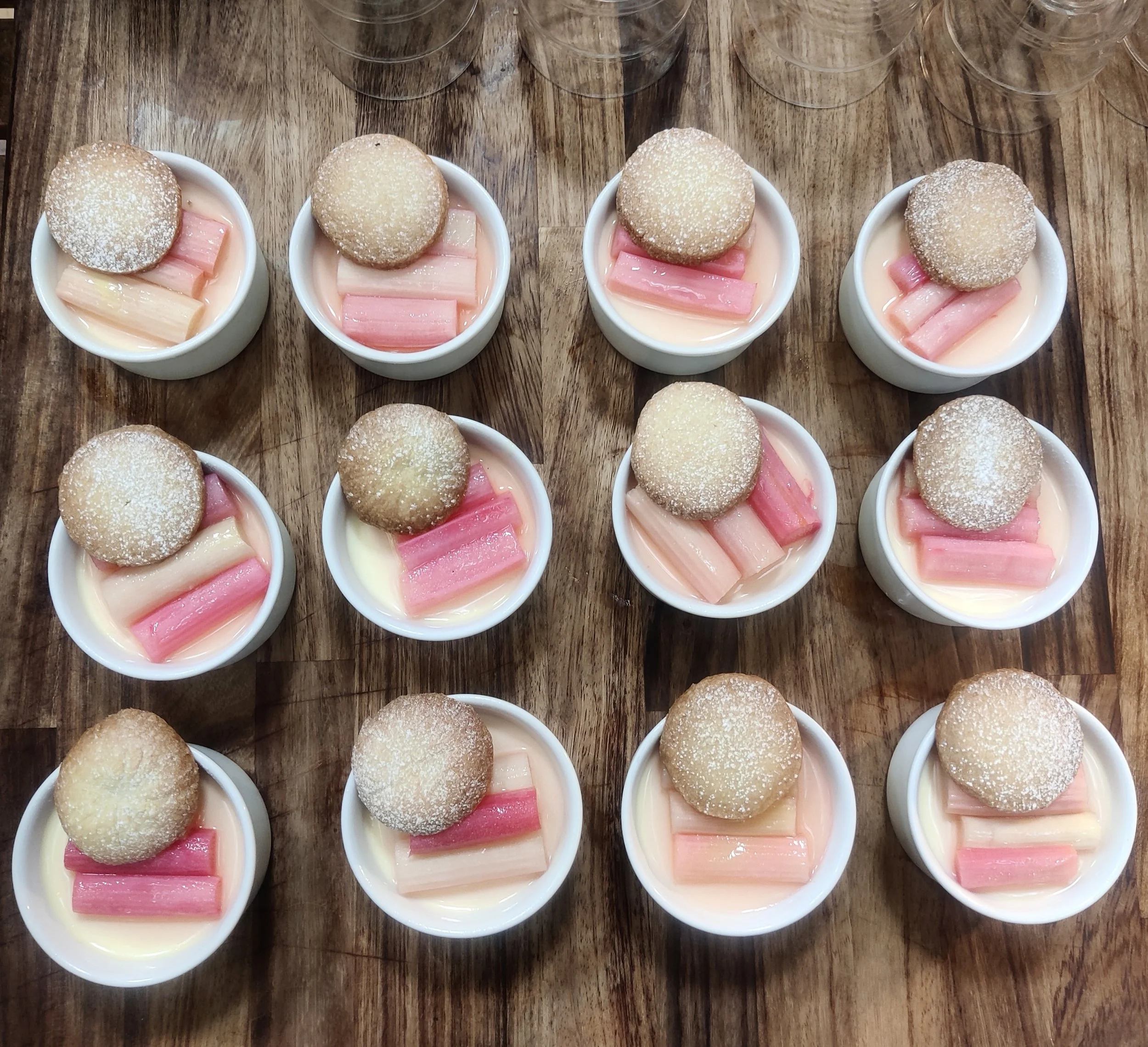Lemon posset, poached rhubarb, sable