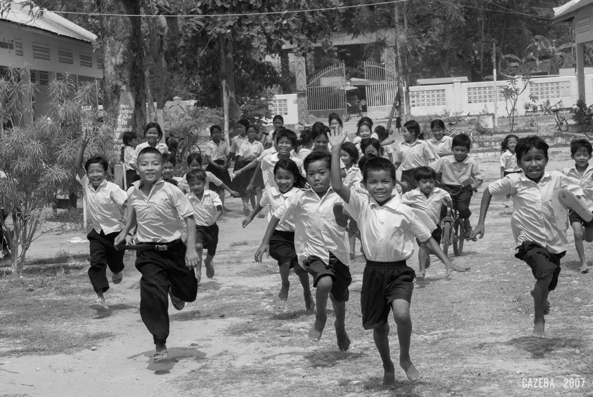 ក្តីសង្ឃឹមភ្ជាប់ទំនាក់ទំនងឡើងវិញ — វិចិត្រសាលមួយ