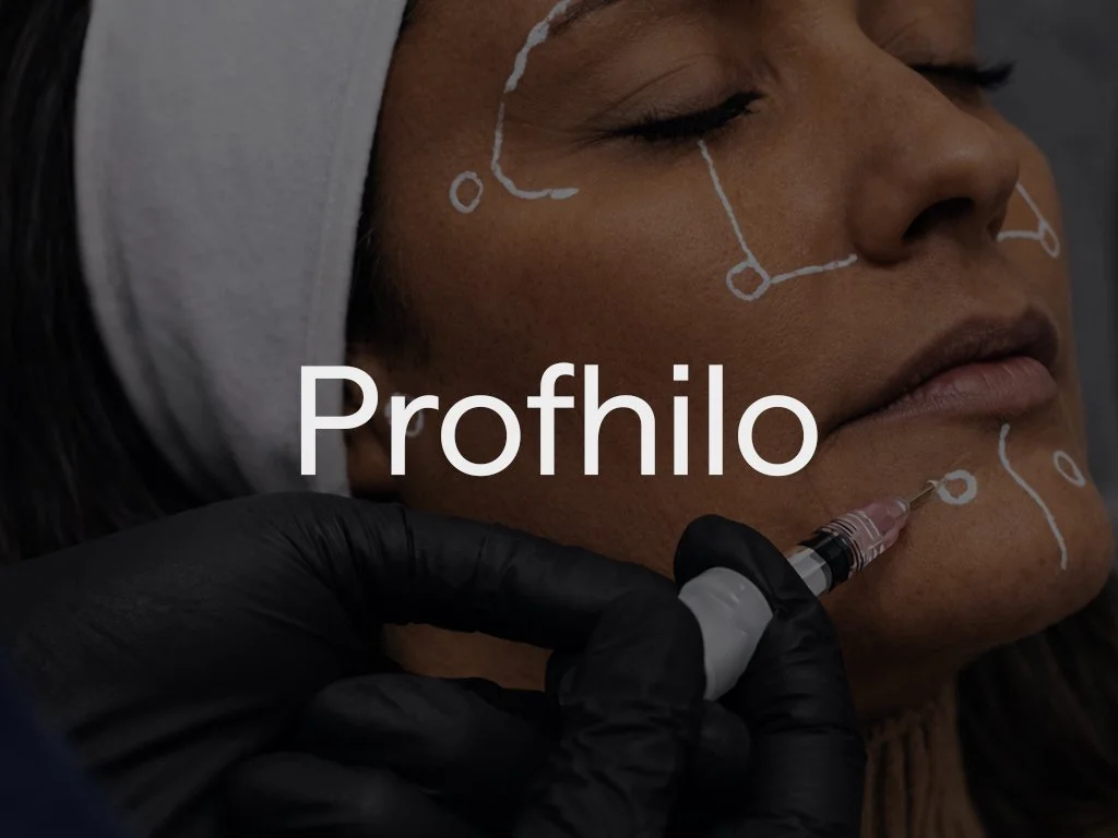 When traditional dermal fillers are not needed, an injectable skin treatment can improve tone, texture, and elasticity. This treatment, often described as “liquid skincare,” is called Profhilo.