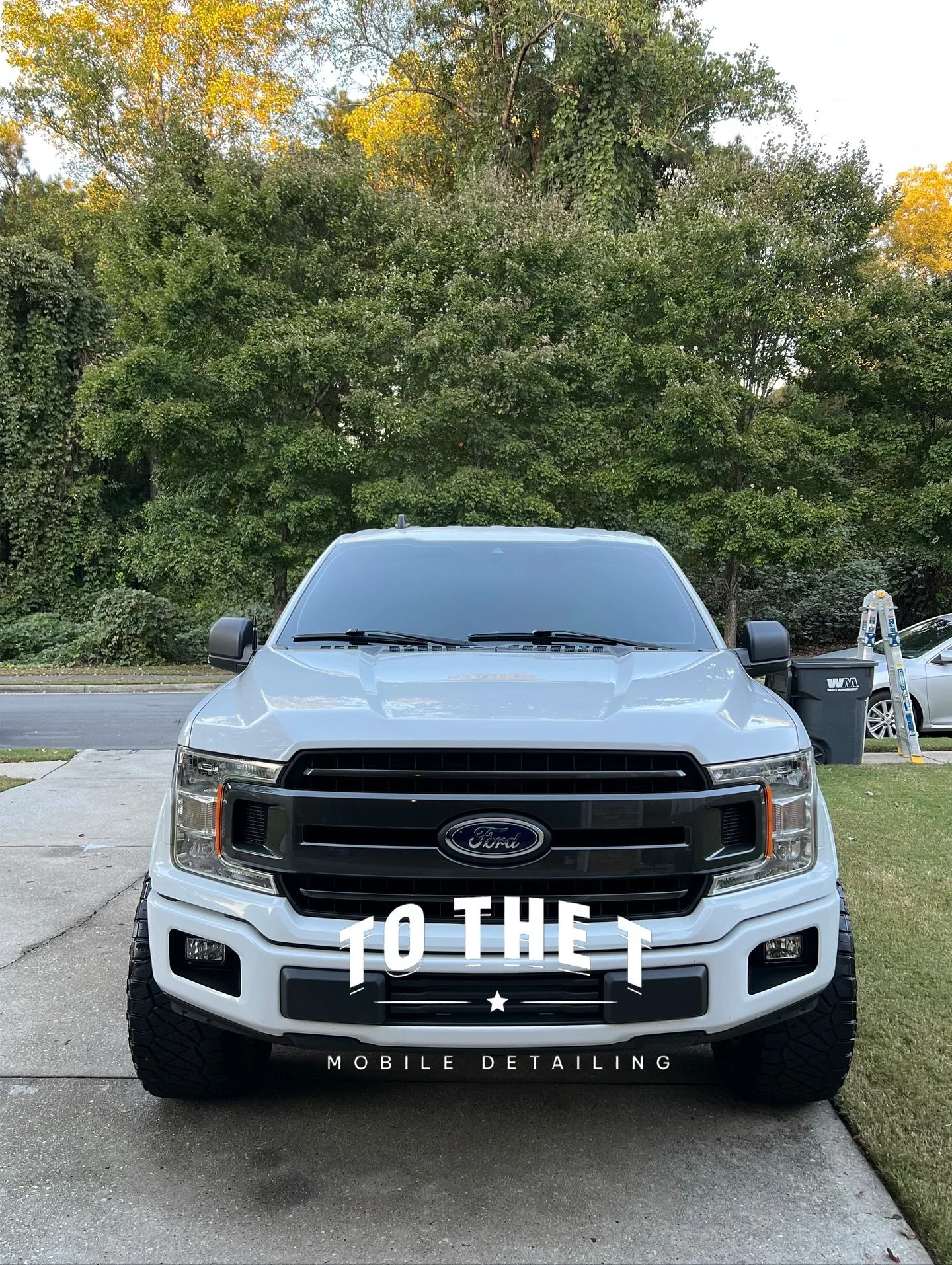 This Ford F-150 received our &ldquo;Total Transformation&rdquo; In &amp; Out Detail along with a ceramic coating on all 4 wheels for maximum shine and protection! ✨

We also ceramic-coated all windows and the windshield for crystal-clear visibility a