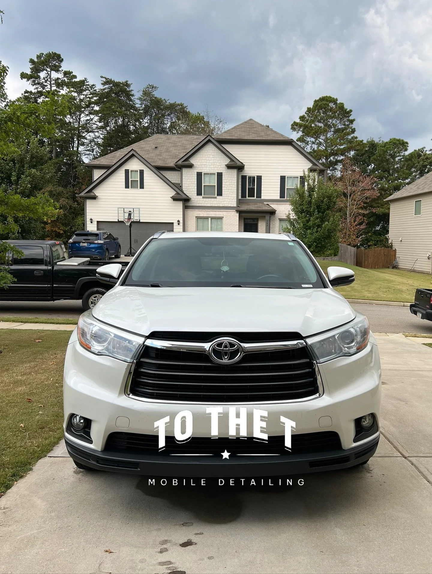 This Toyota Highlander just received our signature &ldquo;Total Transformation&rdquo; In &amp; Out Detail &mdash; inside and out, every surface was treated with care and precision to bring back that showroom shine ✨

Looking to give your ride the ult