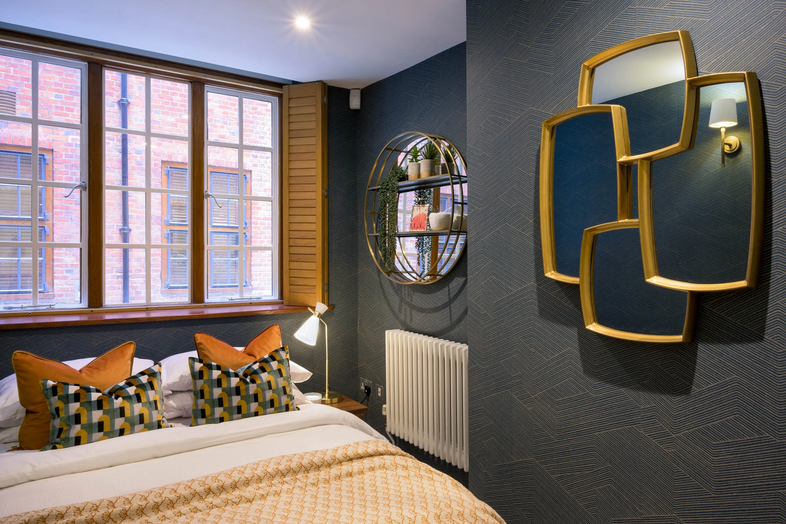 one-home-interiors-project-gough-house-fleet-street-london-bedroom2-after.jpg