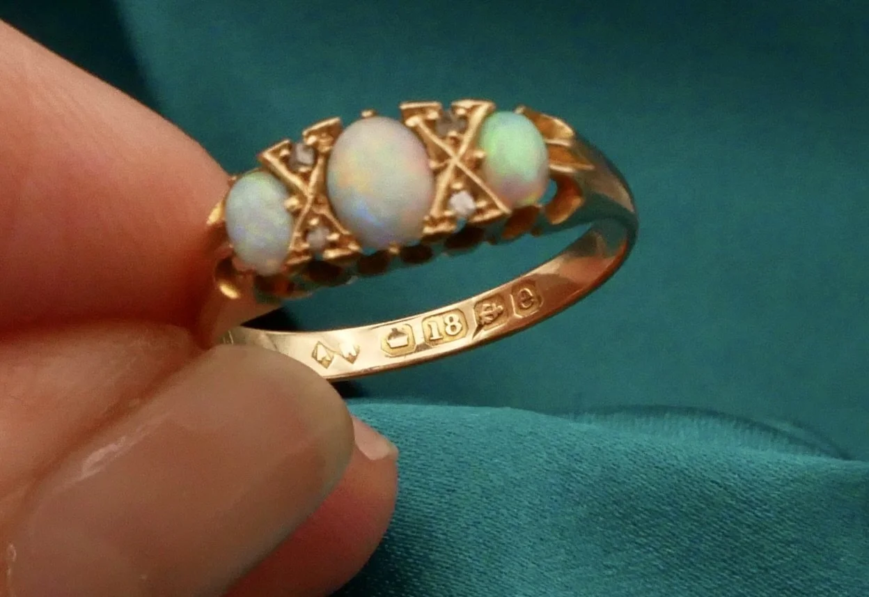 Decoding hallmarks on Antique Jewellery