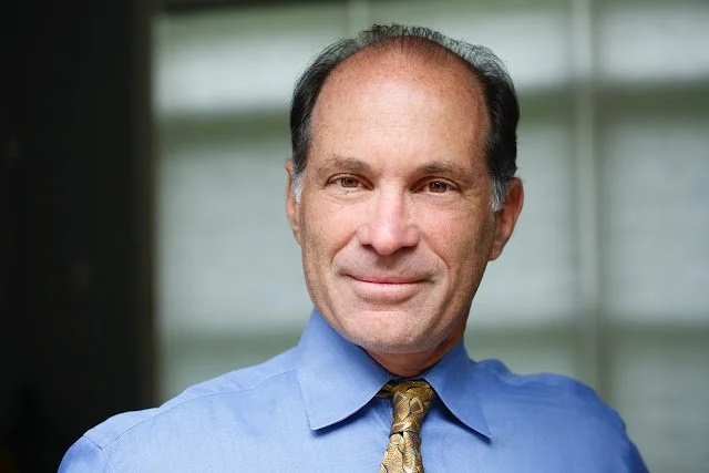 Oran Kaufman, family law mediator at Amherst Mediation Services
