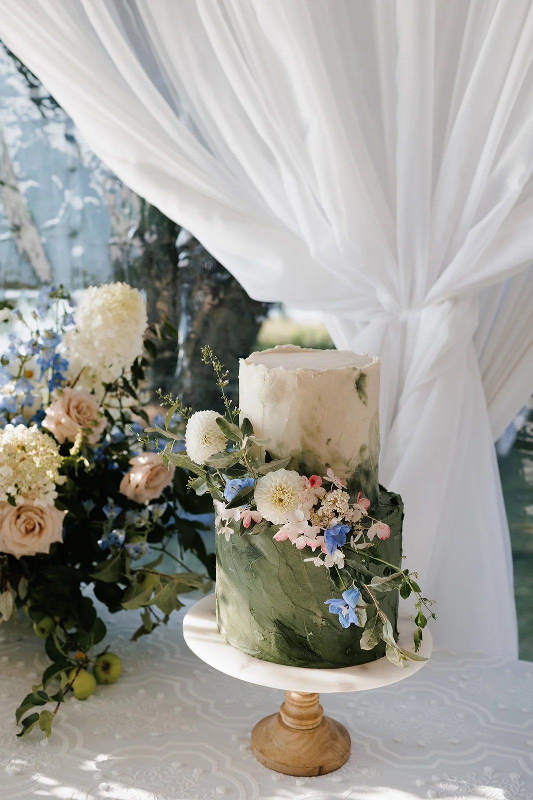 Katherine and Andrew_08.19.2023_Previews-085.jpg