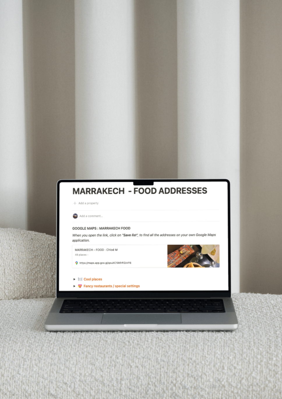 Each section is divided into categories, so you can find your perfect café or dinner spot of the day, in a few seconds!
